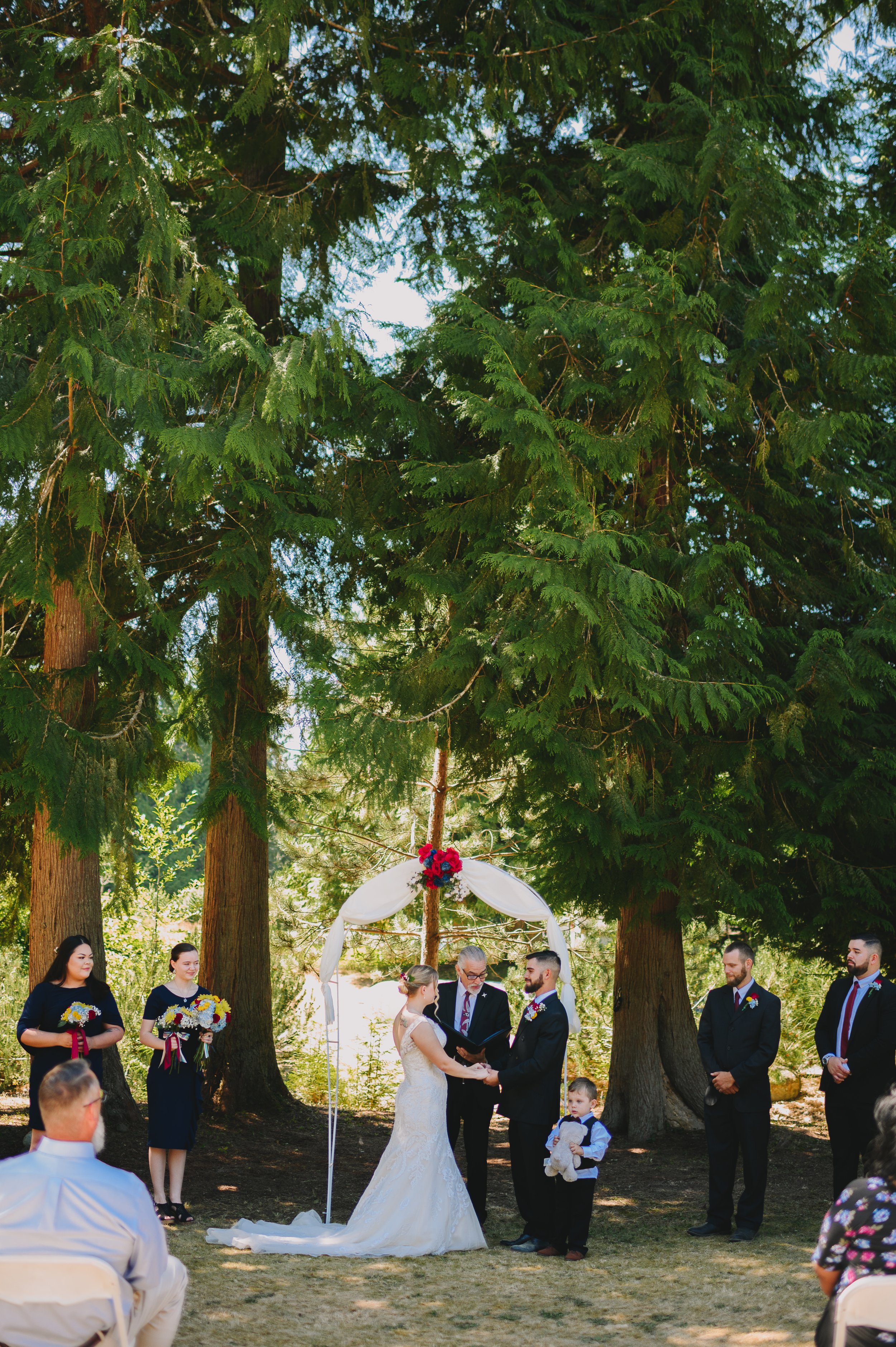 kingston-backyard-wedding-olympia-washington-wedding-photographer (124).jpg