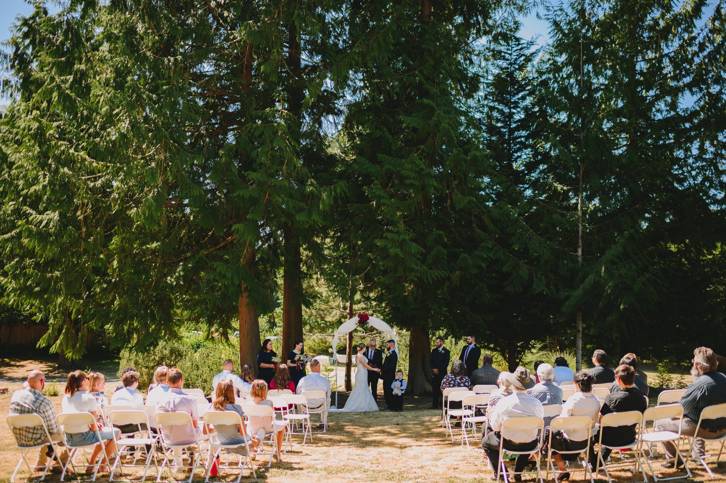kingston-backyard-wedding-olympia-washington-wedding-photographer (126).jpg