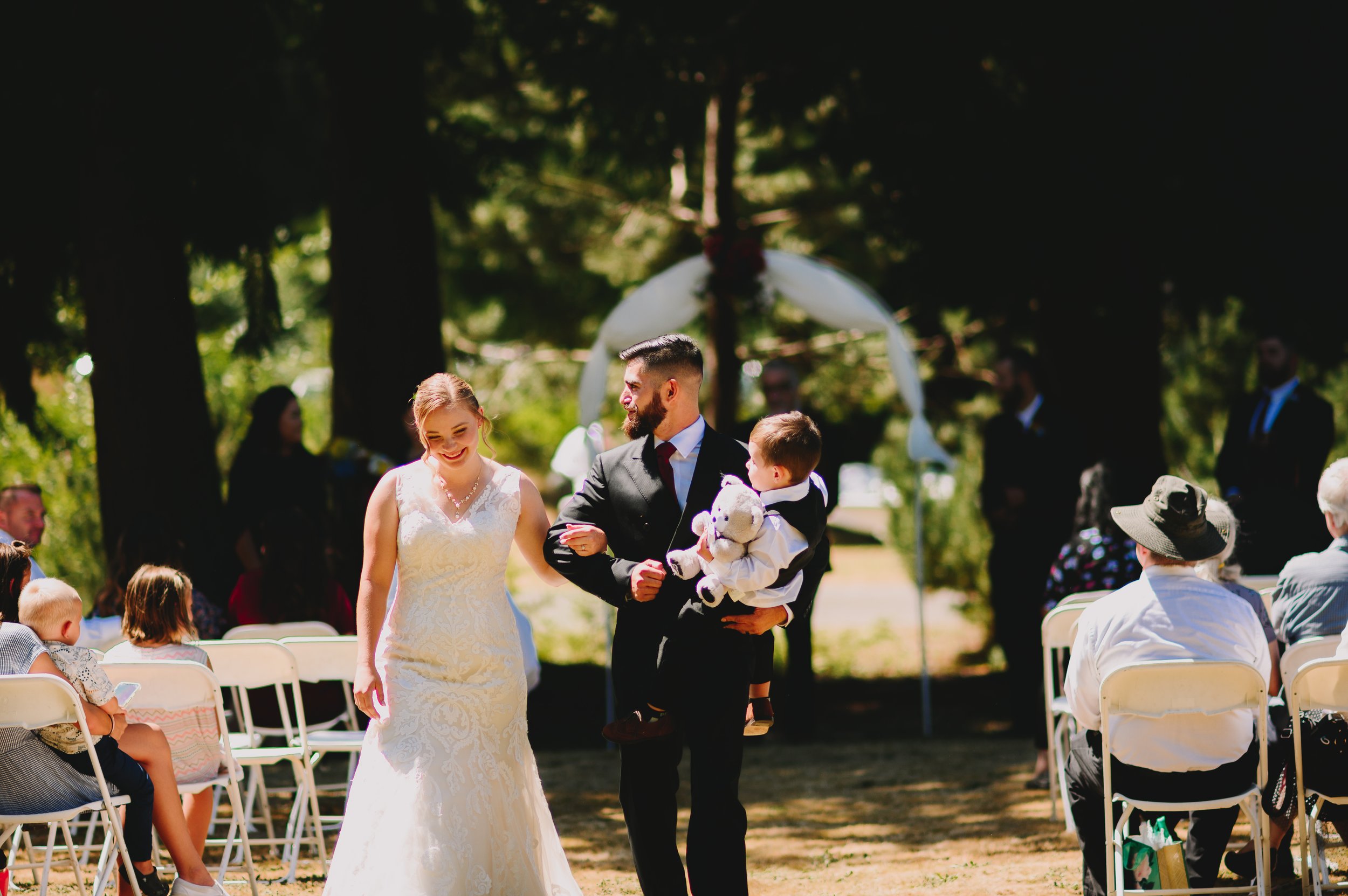 kingston-backyard-wedding-olympia-washington-wedding-photographer (310).jpg