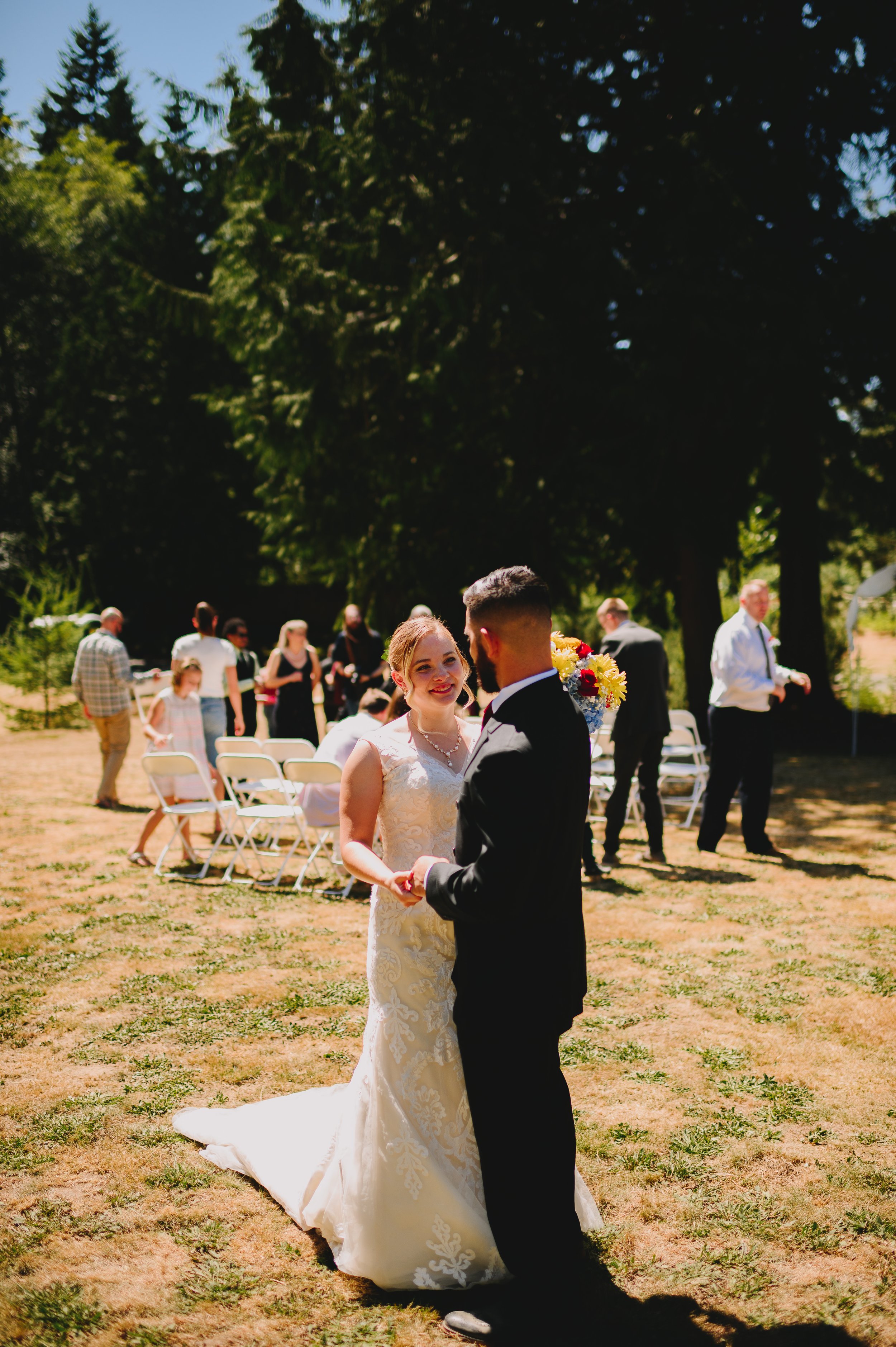kingston-backyard-wedding-olympia-washington-wedding-photographer (377).jpg