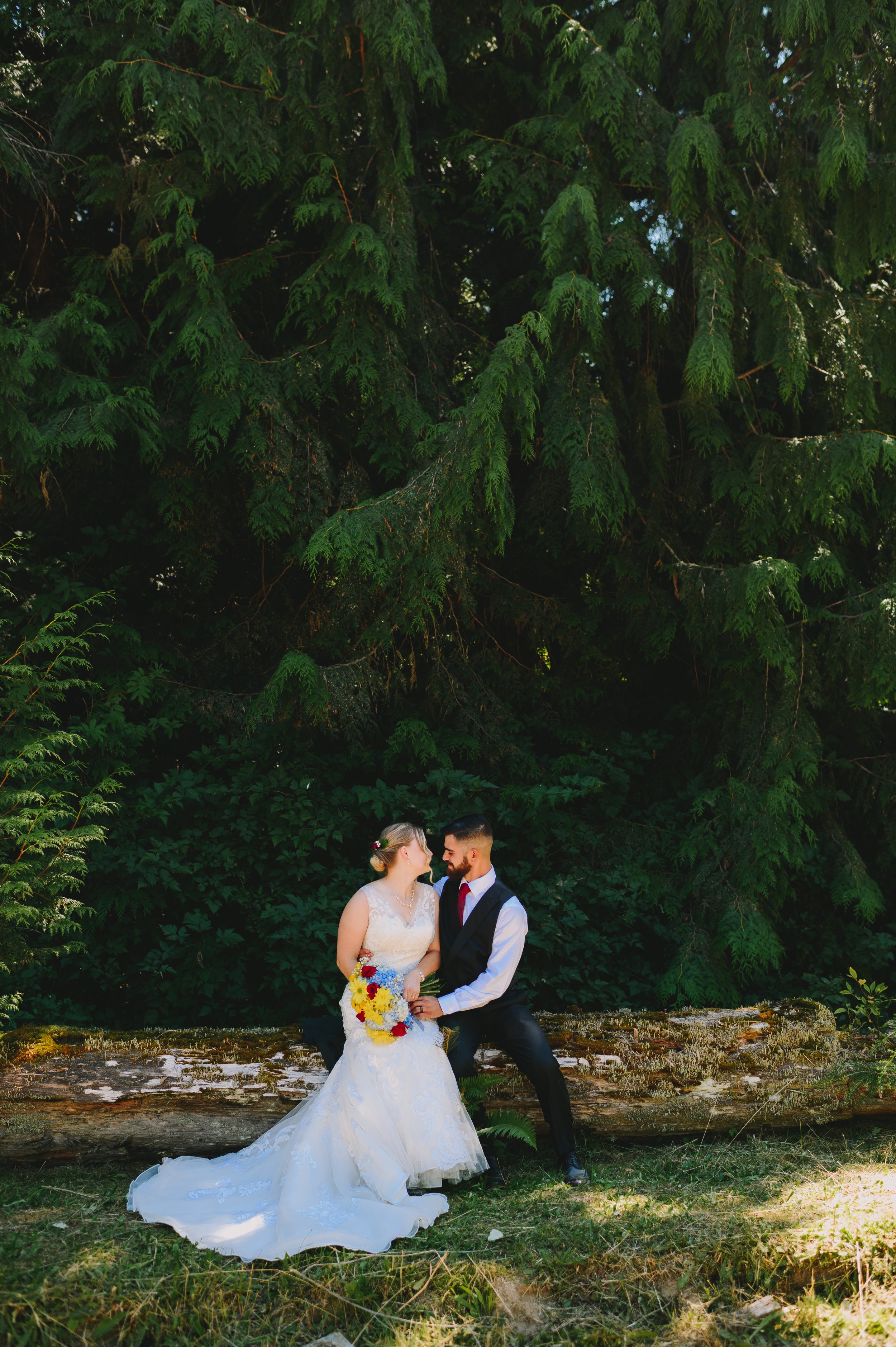 kingston-backyard-wedding-olympia-washington-wedding-photographer (1024).jpg
