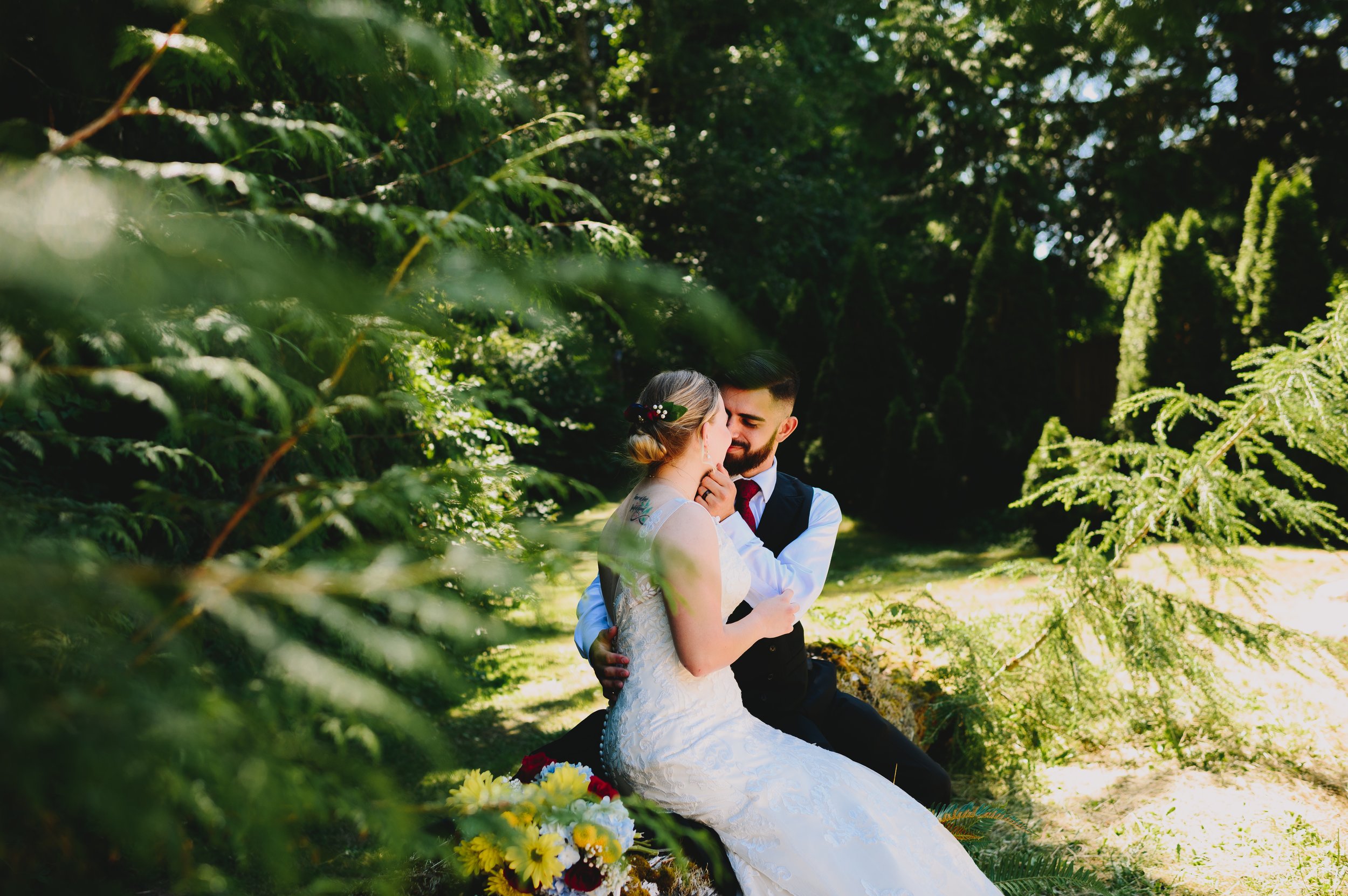 kingston-backyard-wedding-olympia-washington-wedding-photographer (1068).jpg