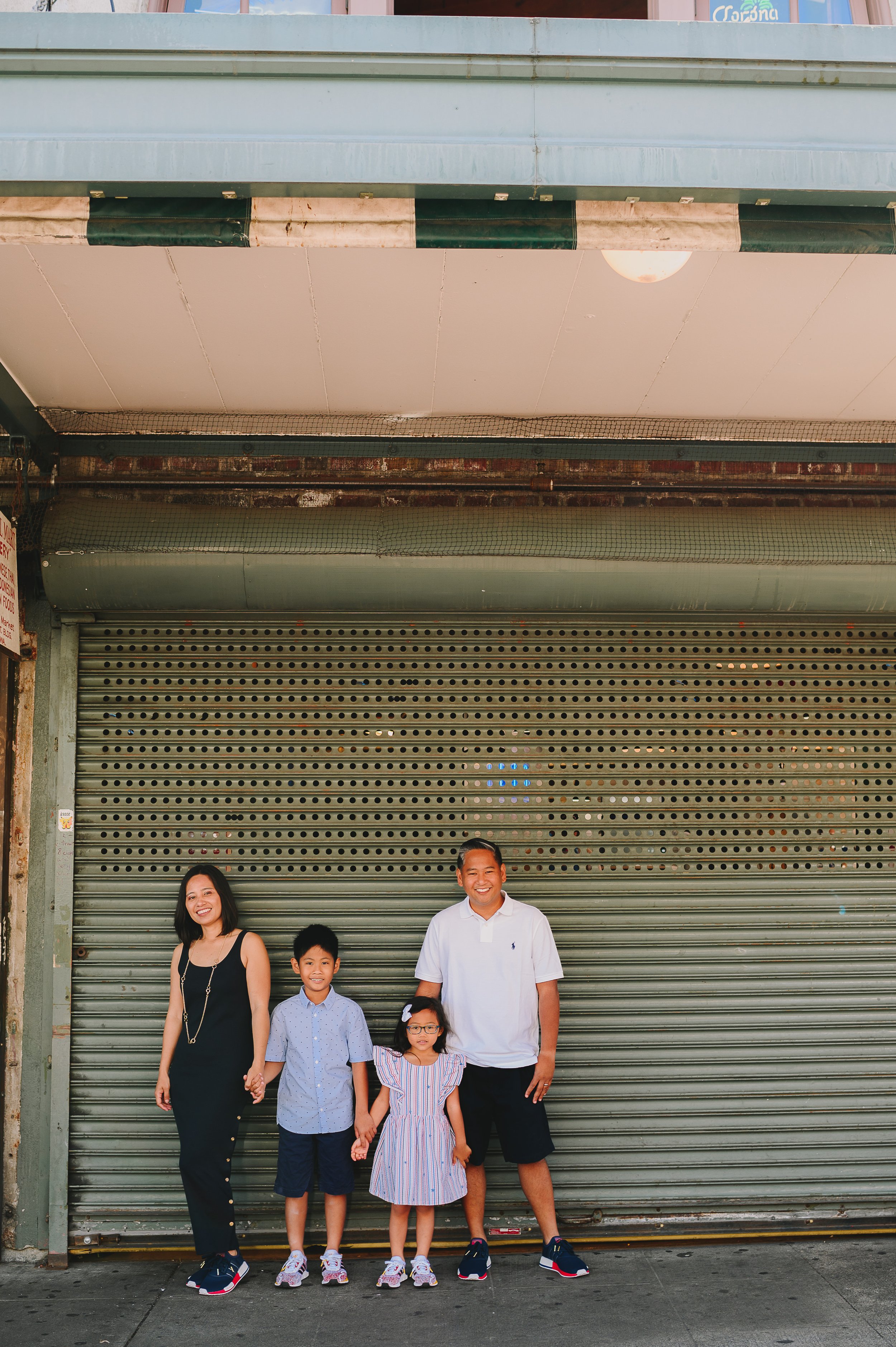 pike-place-market-family-session-seattle-washington-family-photographer (488).jpg