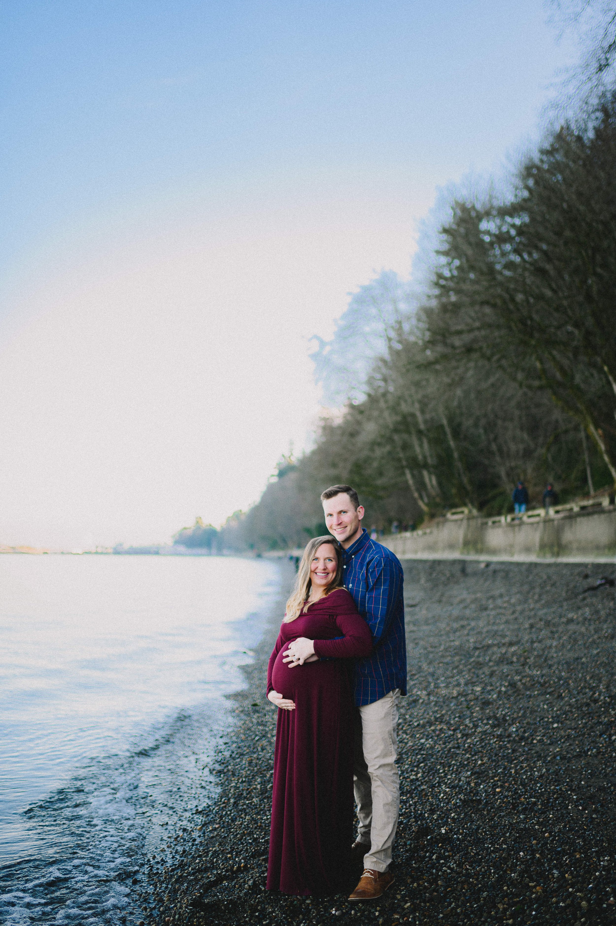 owen-beach-point-defiance-park-maternity-session-tacoma-washington-family-photographer (5).jpg