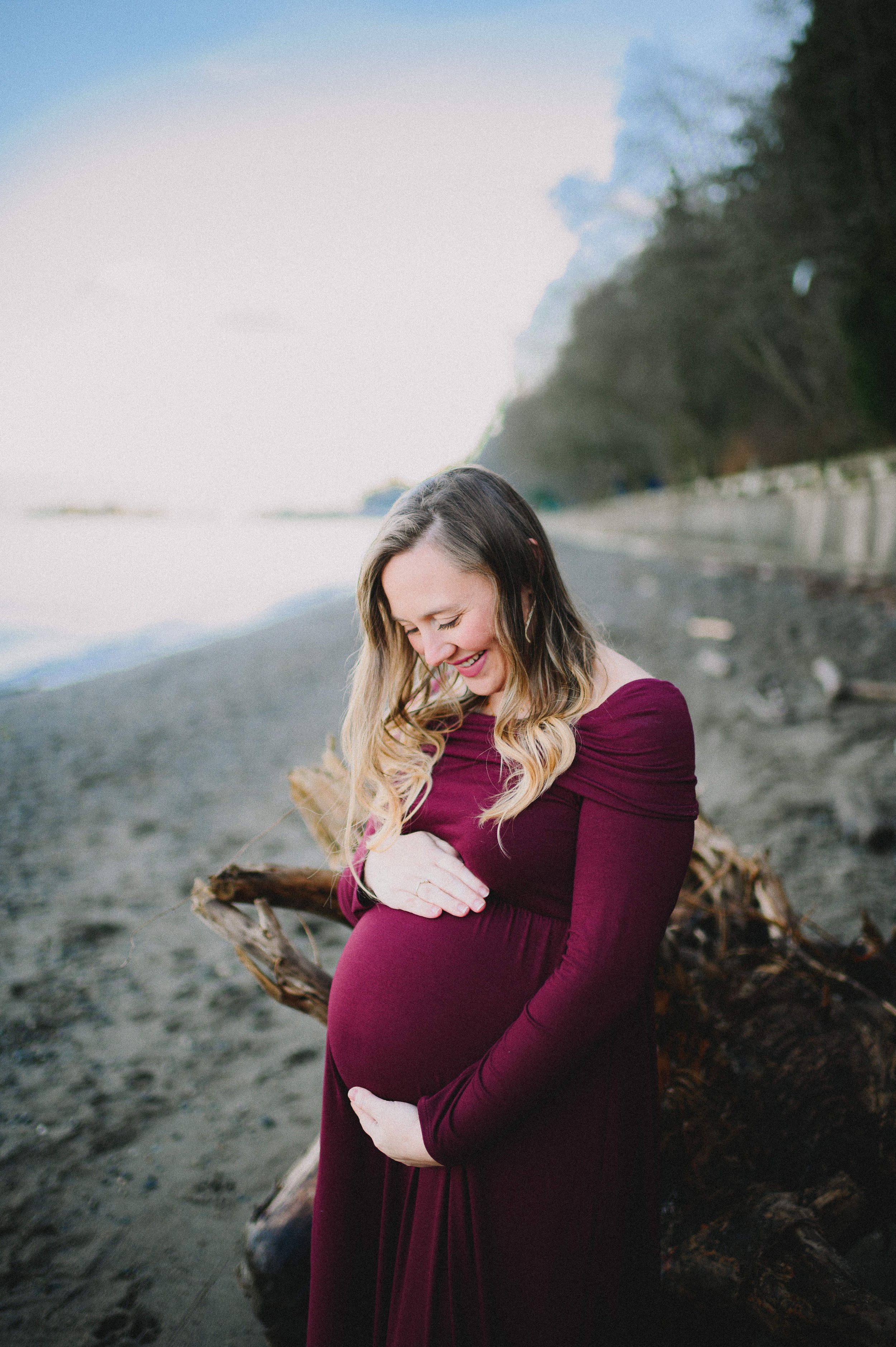 owen-beach-point-defiance-park-maternity-session-tacoma-washington-family-photographer (46).jpg