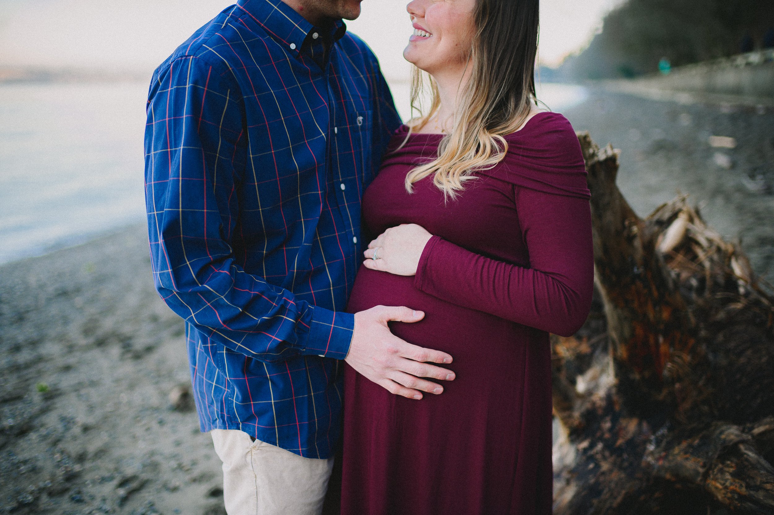 owen-beach-point-defiance-park-maternity-session-tacoma-washington-family-photographer (97).jpg