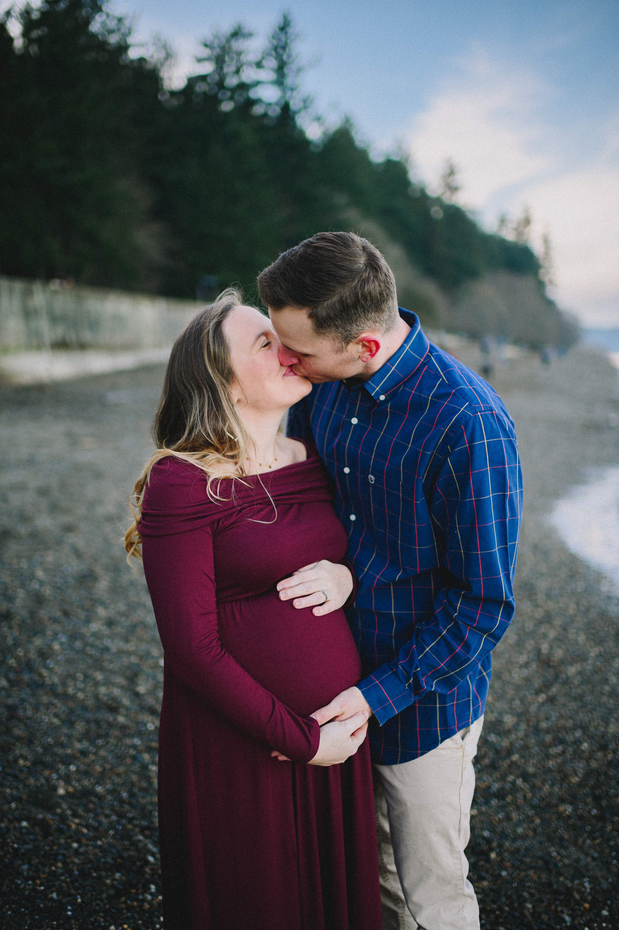 owen-beach-point-defiance-park-maternity-session-tacoma-washington-family-photographer (120).jpg