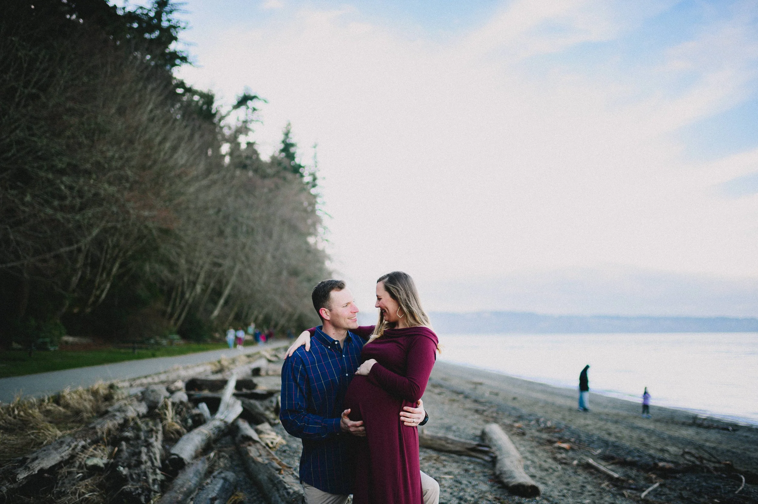 owen-beach-point-defiance-park-maternity-session-tacoma-washington-family-photographer (146).jpg