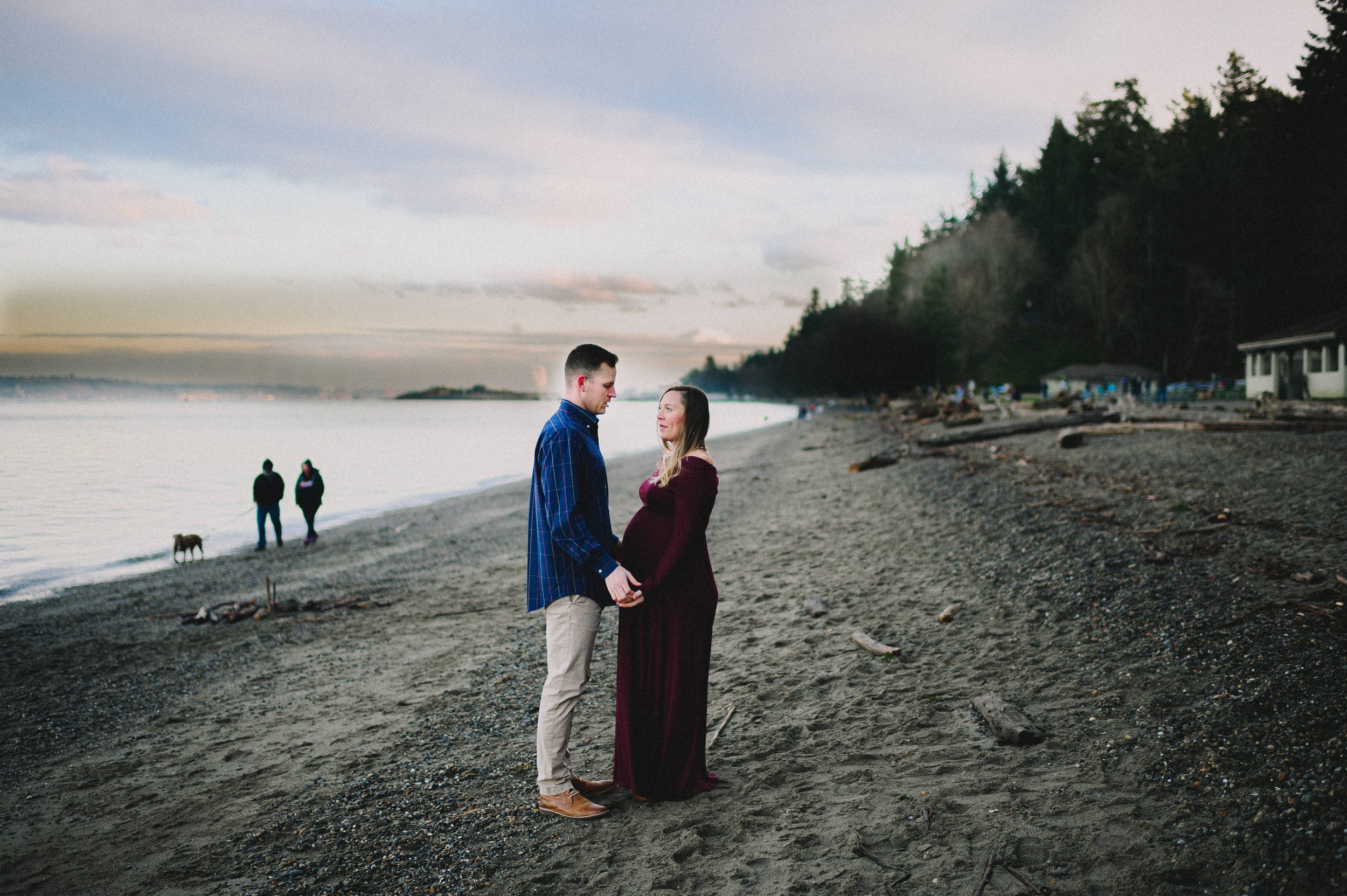owen-beach-point-defiance-park-maternity-session-tacoma-washington-family-photographer (161).jpg
