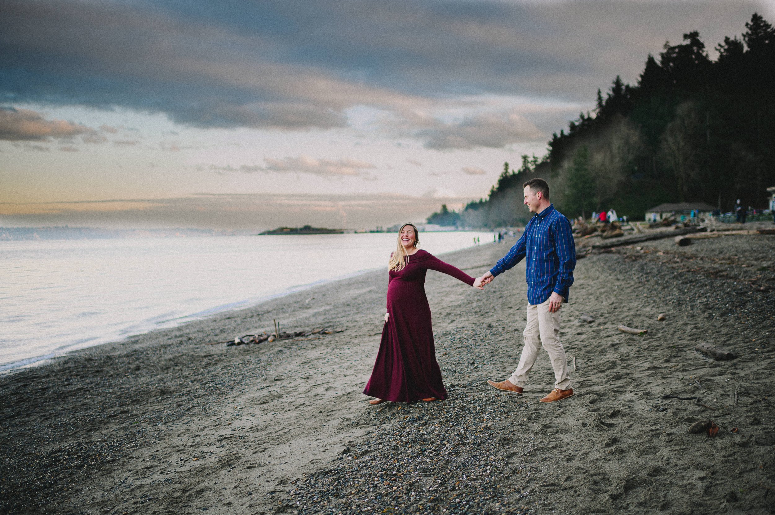 owen-beach-point-defiance-park-maternity-session-tacoma-washington-family-photographer (192).jpg