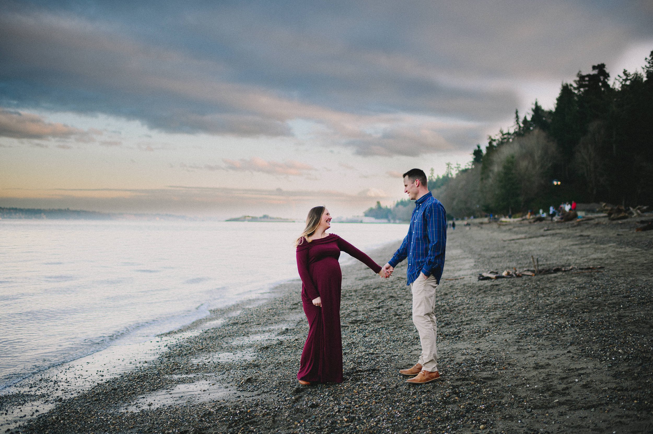 owen-beach-point-defiance-park-maternity-session-tacoma-washington-family-photographer (218).jpg