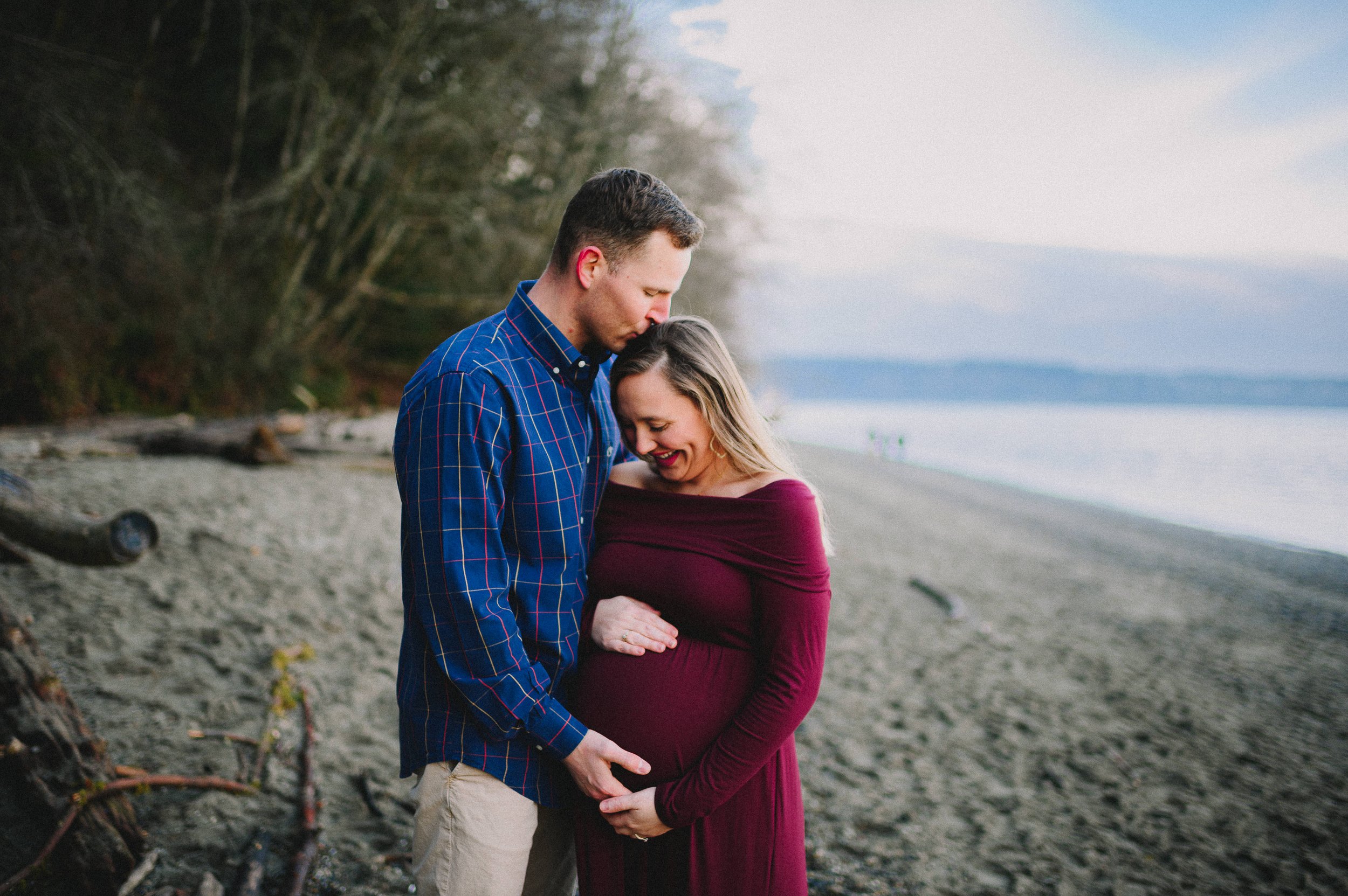 owen-beach-point-defiance-park-maternity-session-tacoma-washington-family-photographer (322).jpg