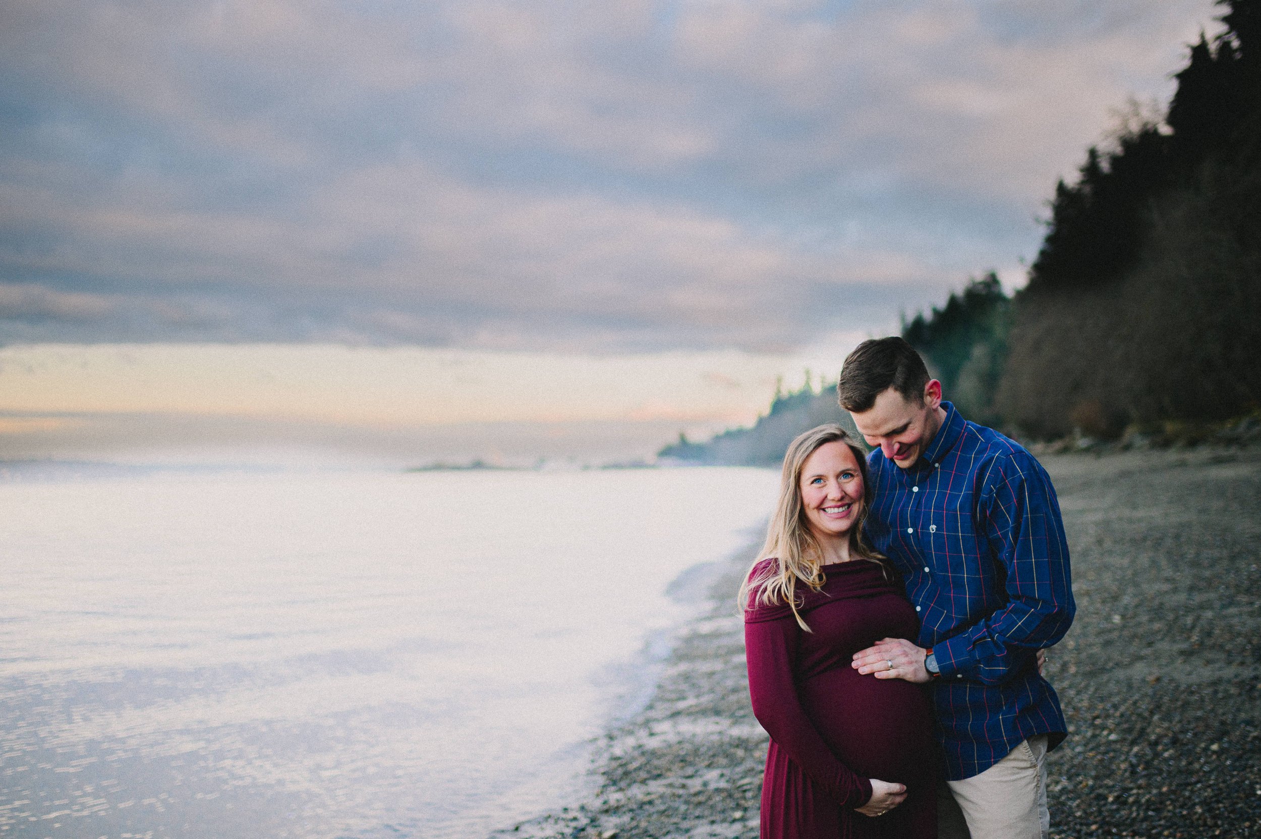 owen-beach-point-defiance-park-maternity-session-tacoma-washington-family-photographer (399).jpg