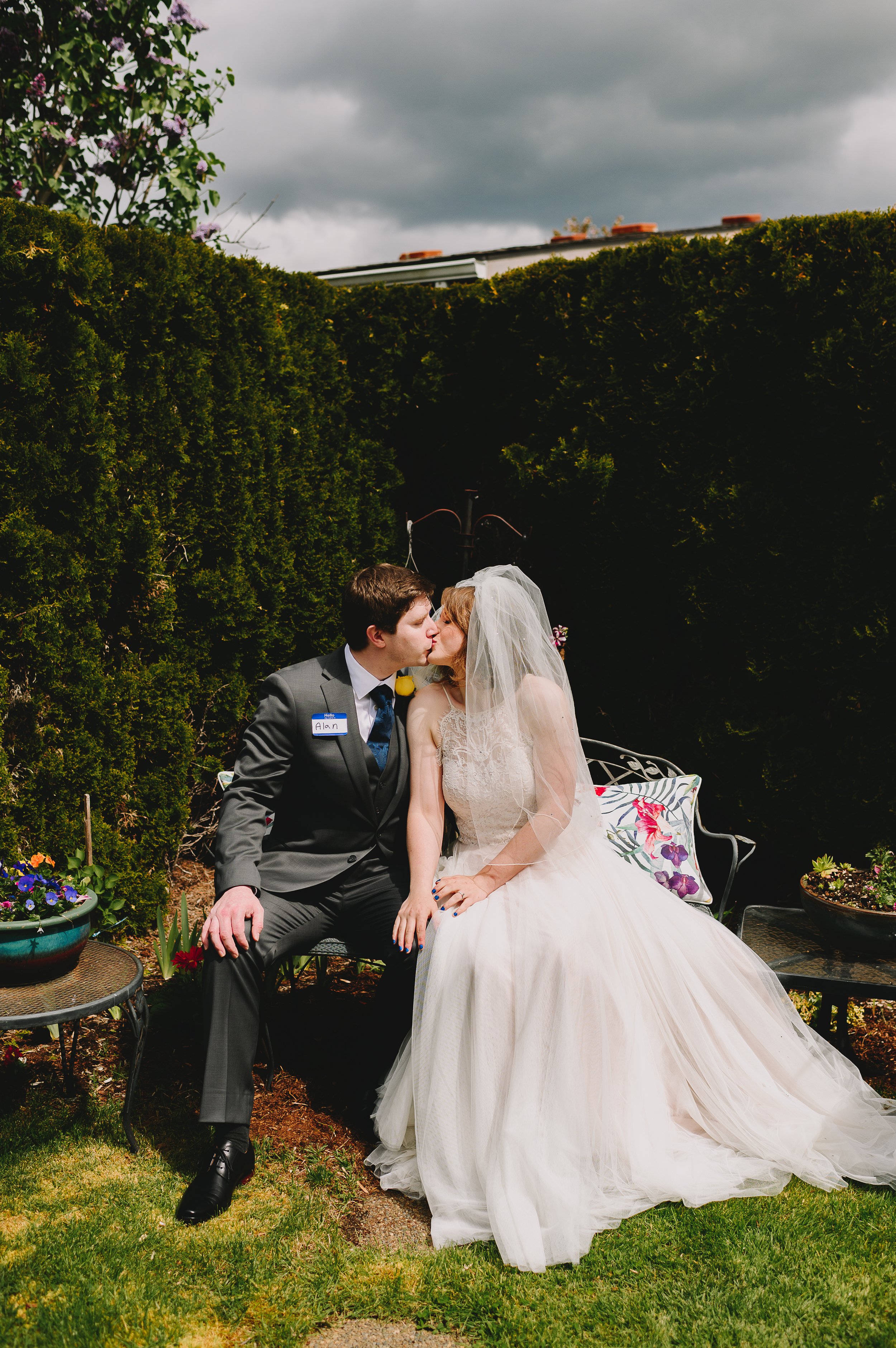 olympia-washington-intimate-backyard-wedding-olympia-washington-wedding-photographer (312).jpg