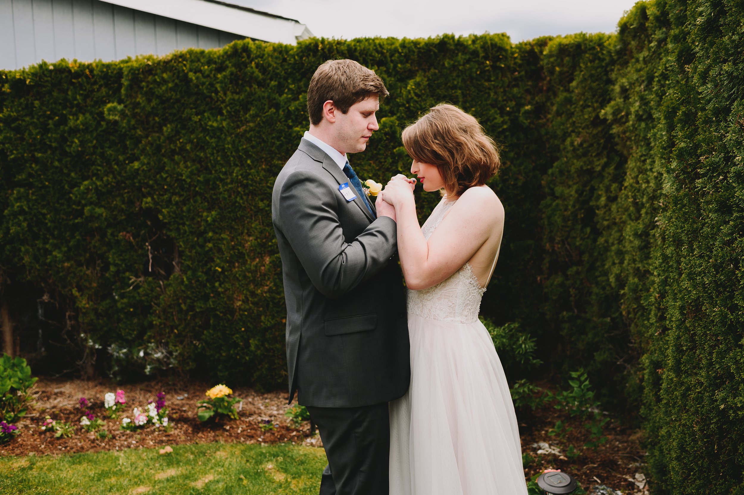 olympia-washington-intimate-backyard-wedding-olympia-washington-wedding-photographer (358).jpg