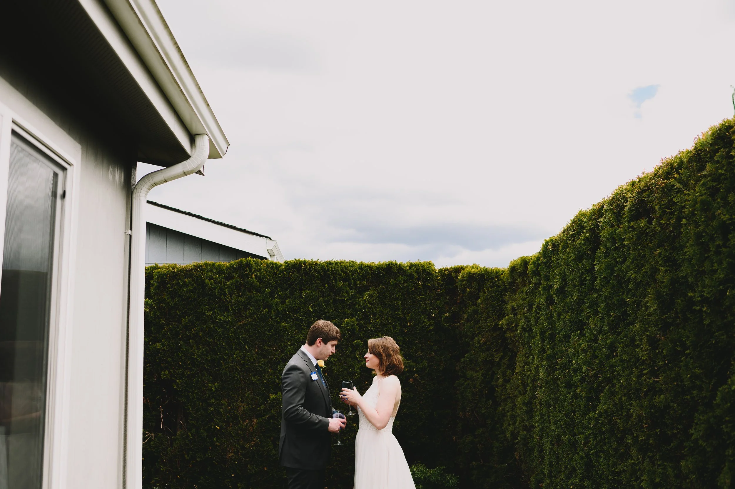 Holly &amp; Alan | Olympia, WA Intimate Backyard Wedding
