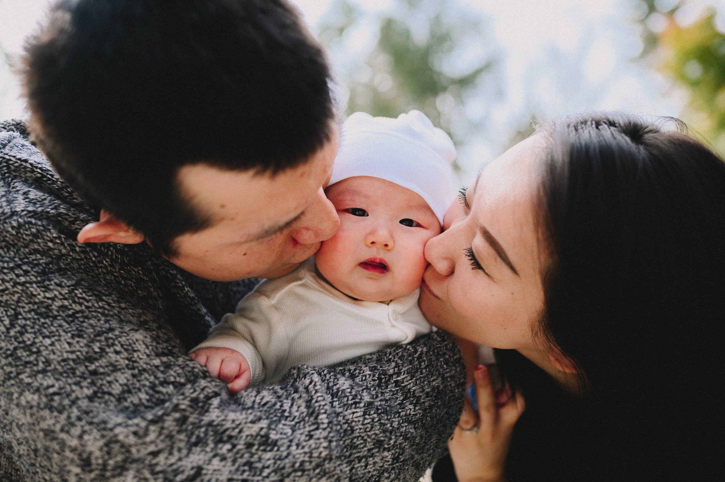 mercer-island-in-home-newborn-family-session-seattle-family-photographer (757).jpg