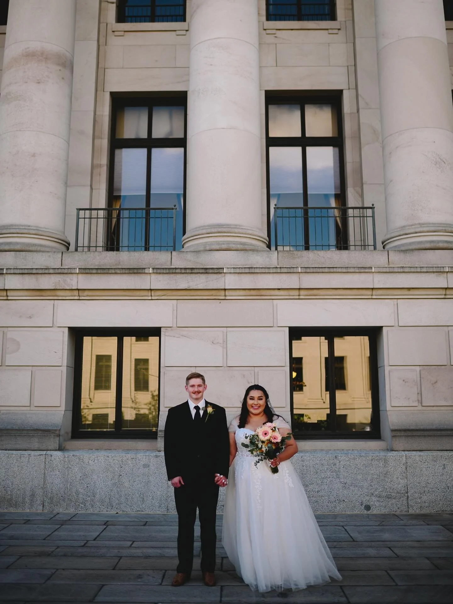 I do love a good downtown wedding shot.