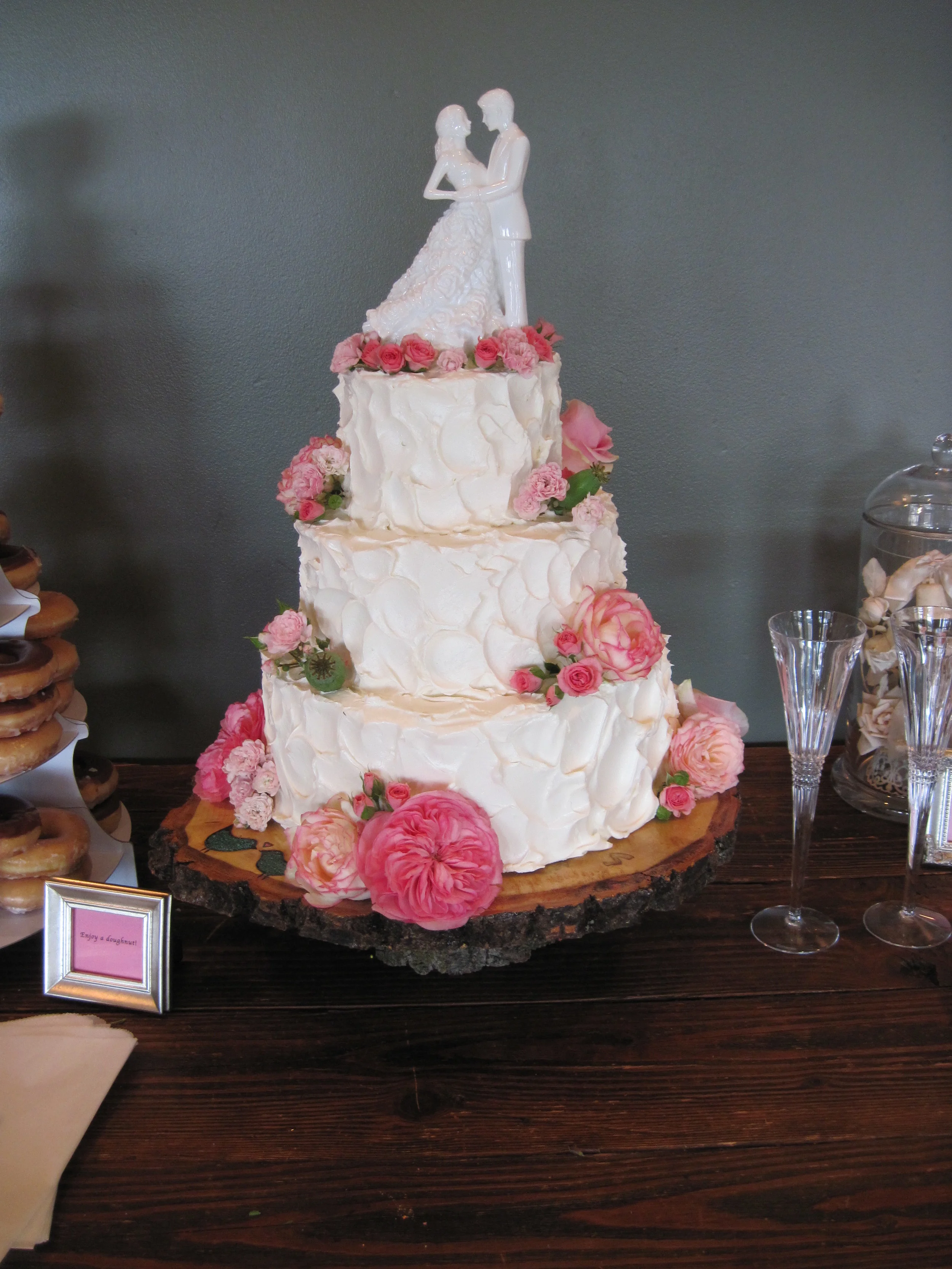 Wedding Cake Bakery in Bellevue & Seattle WA Cakes By Crème de la Crème