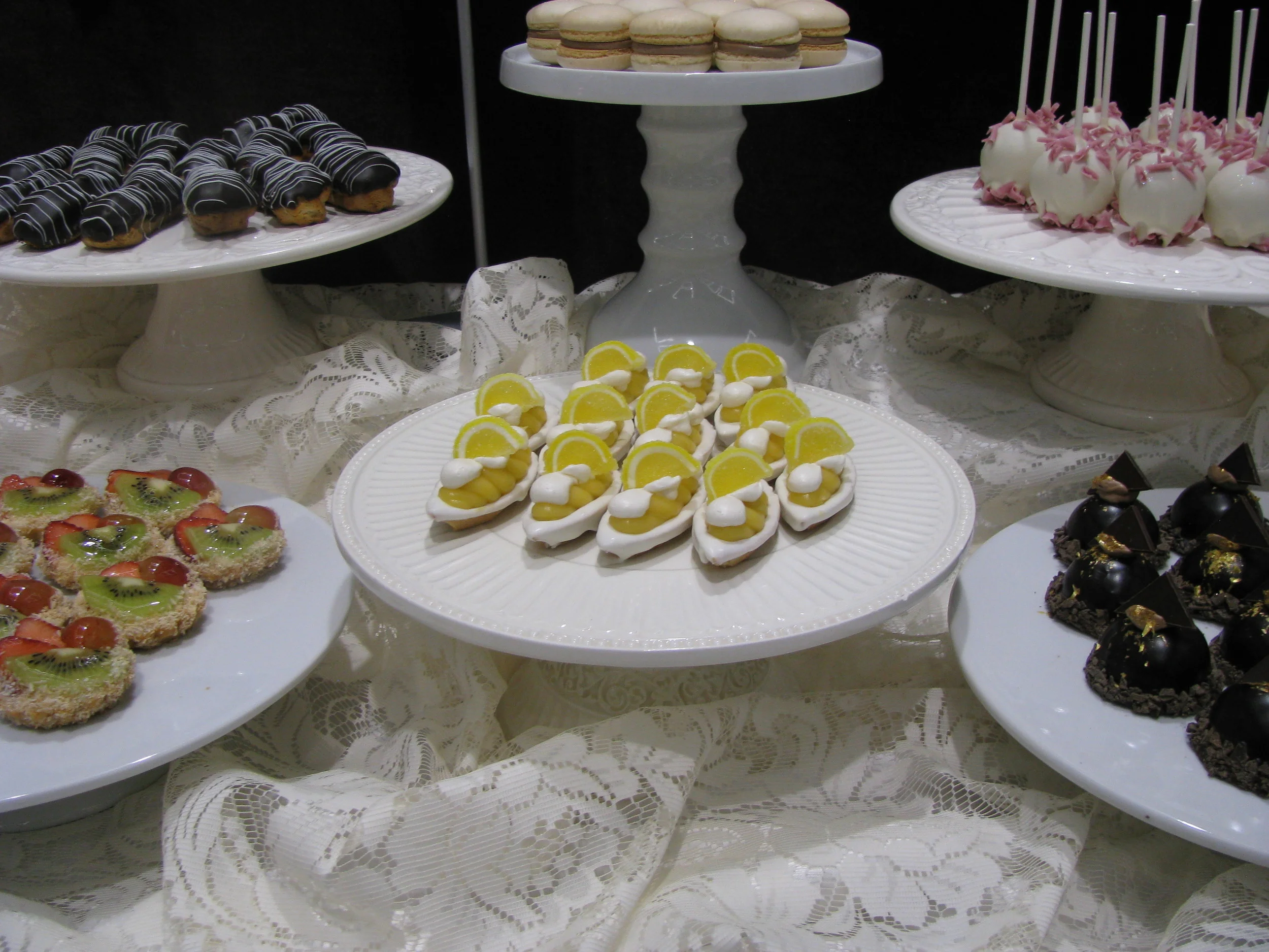 Cakes by Creme de la Creme, Seattle Desserts 