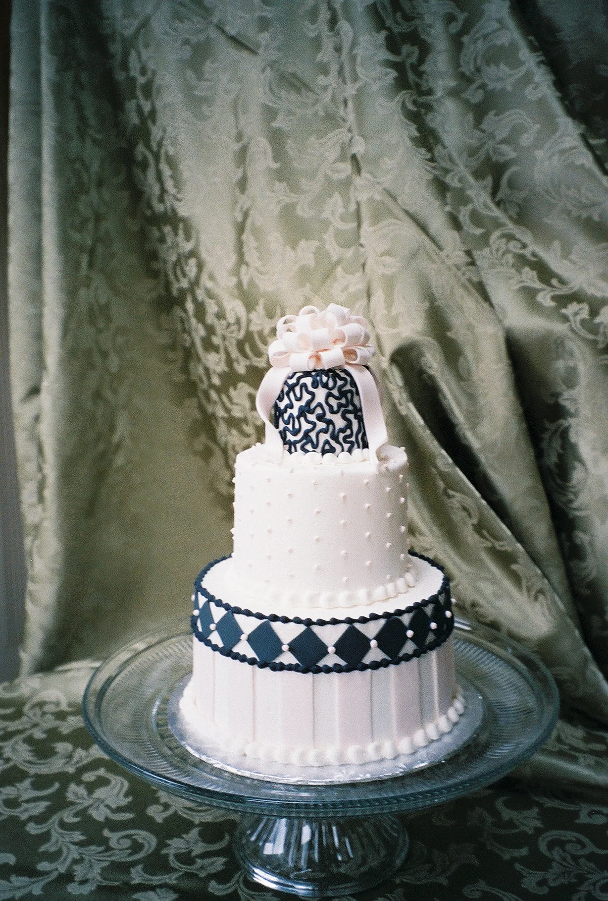 Cakes by Creme de la Creme, Seattle Weddings