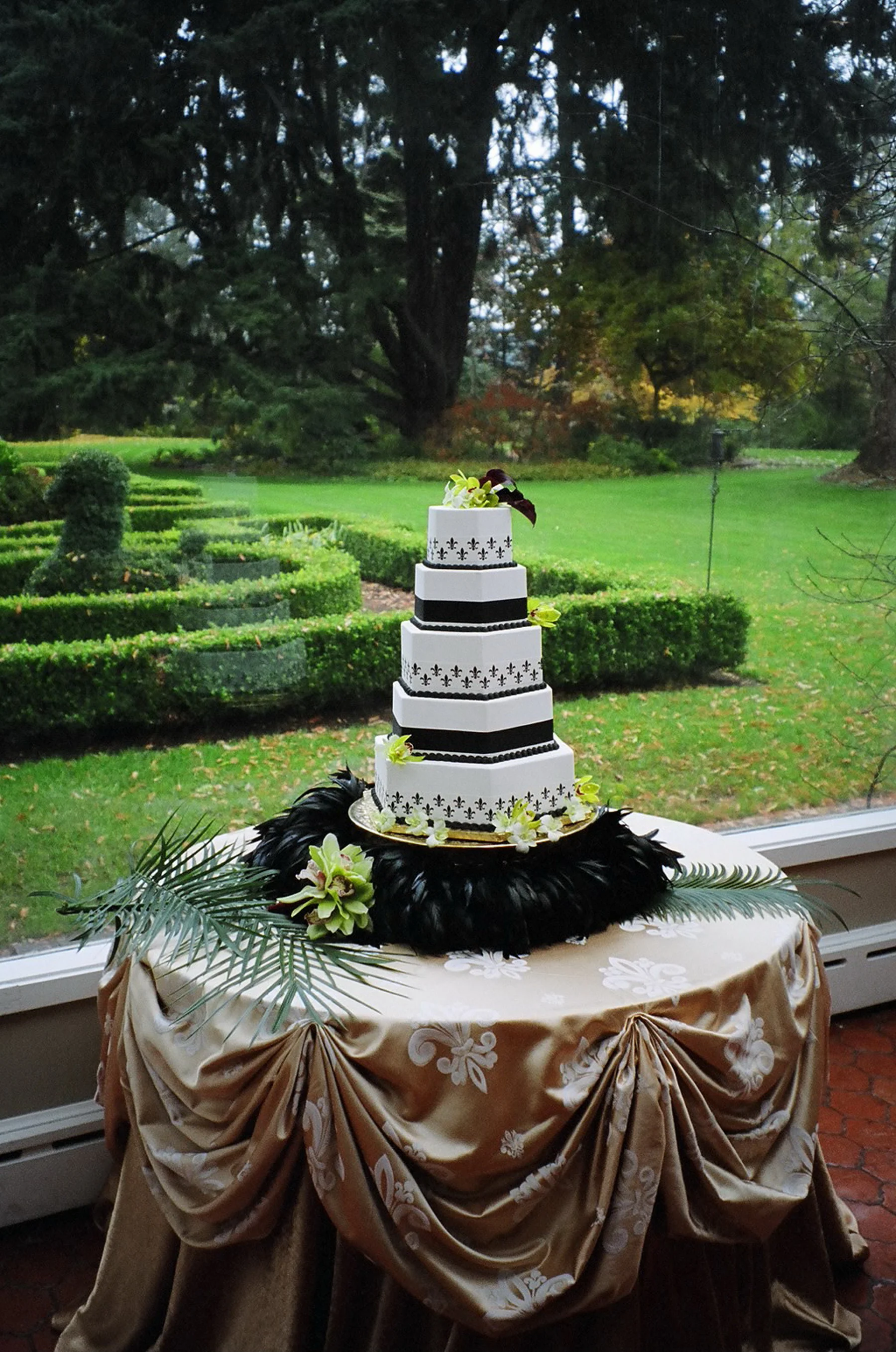 Cakes by Creme de la Creme, Seattle Wedding Cakes