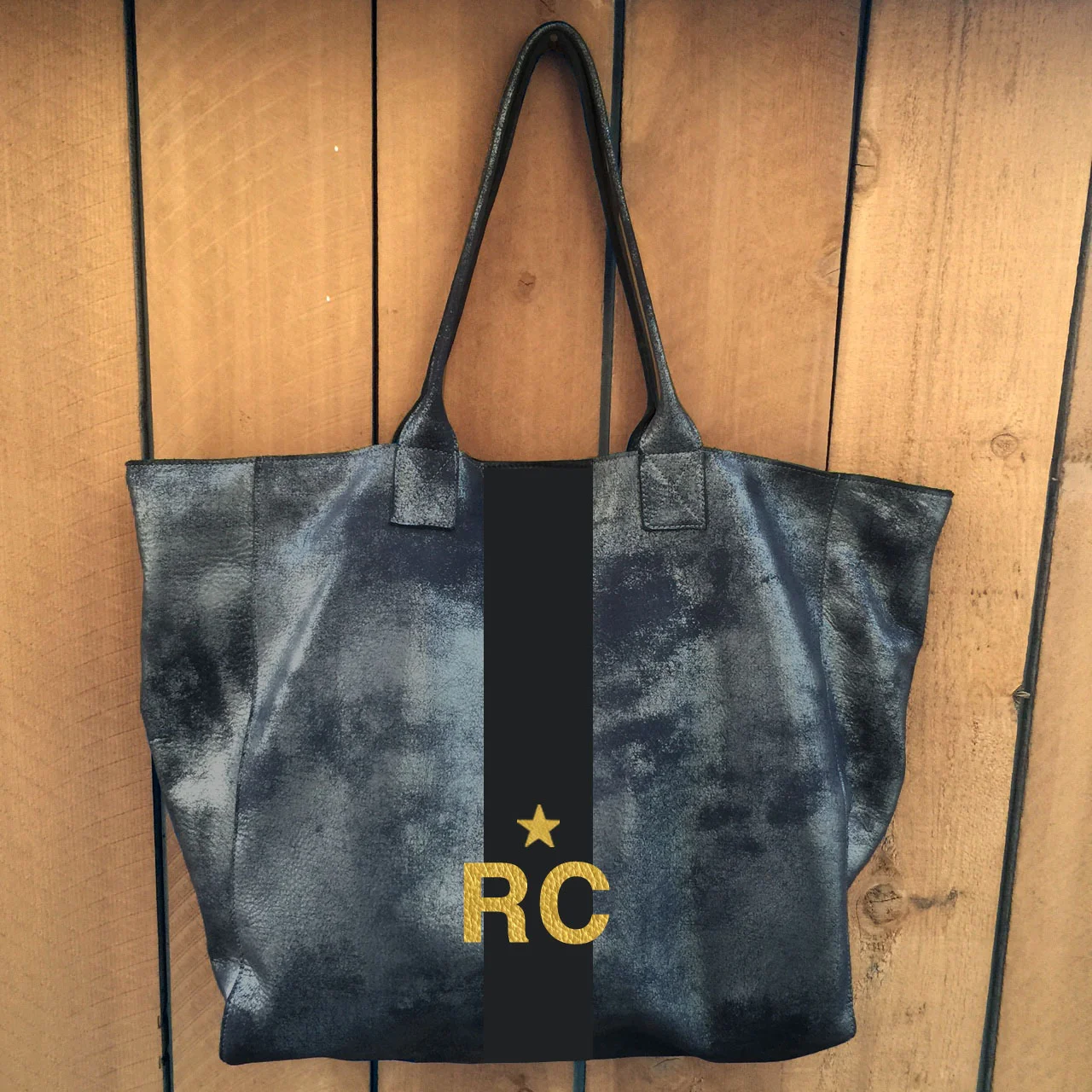 Noha Tote in Silver Distressed Leather - Customized