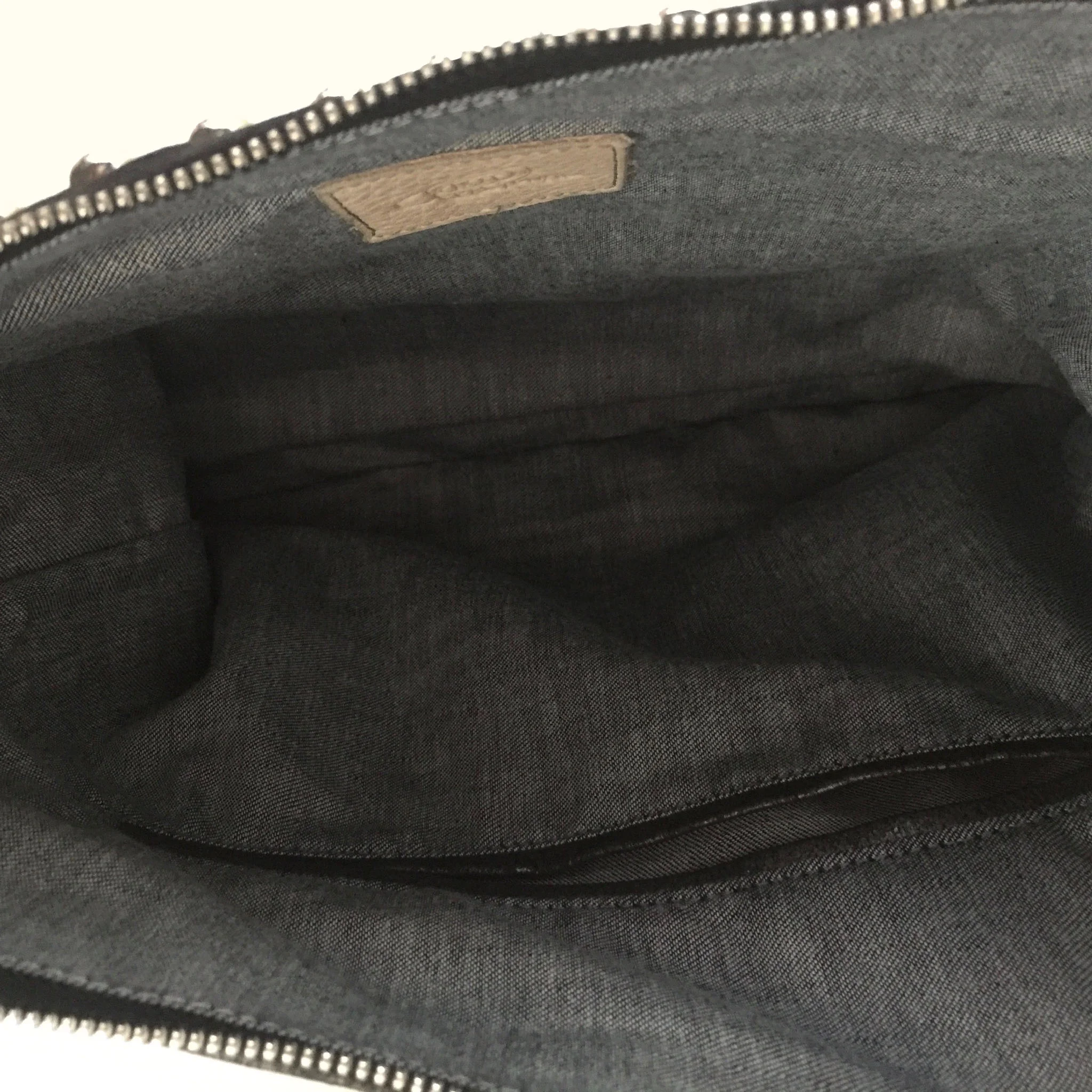 jamie cross body -interior pocket detail.jpg