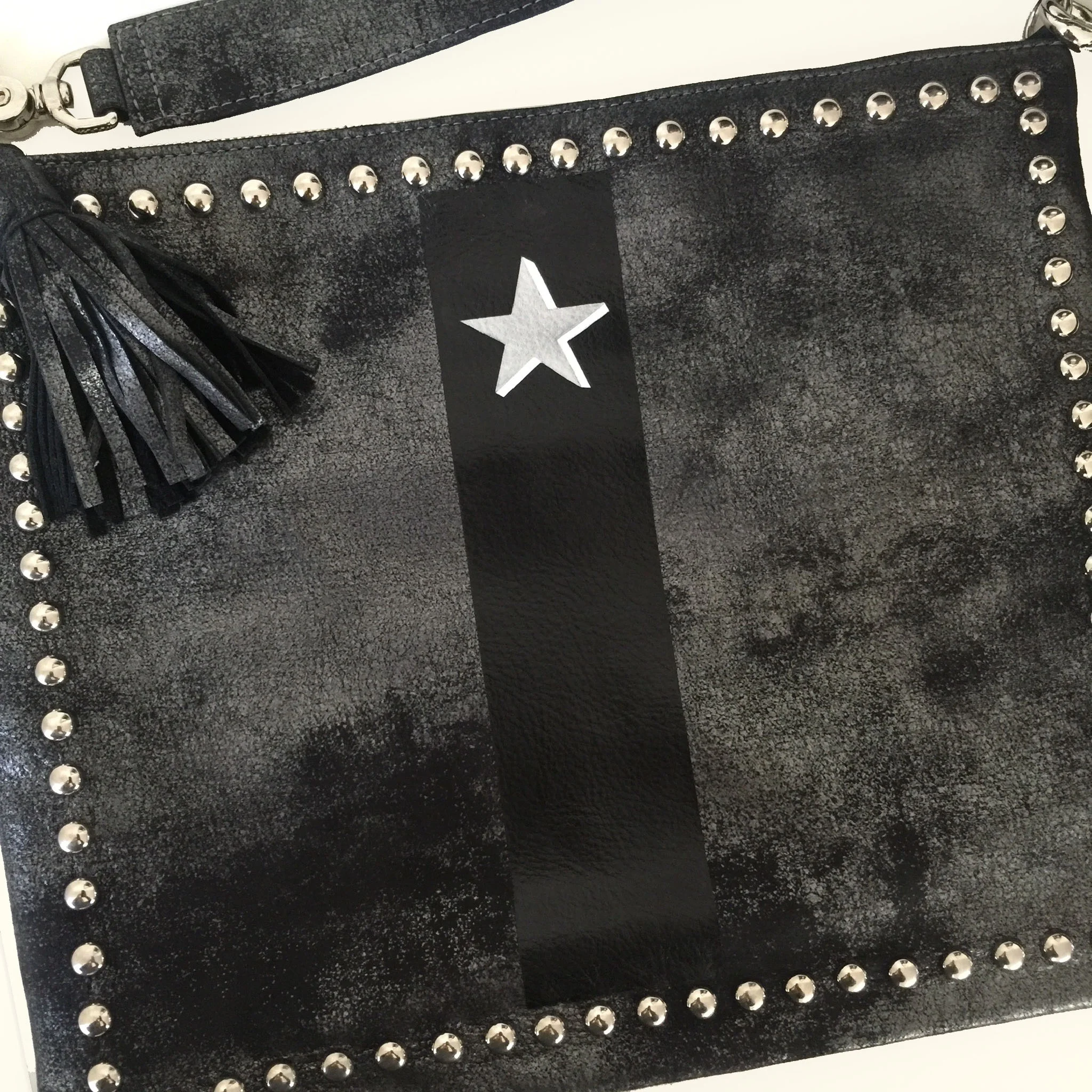 JAMIE both CU w black stripe and silver star.jpg