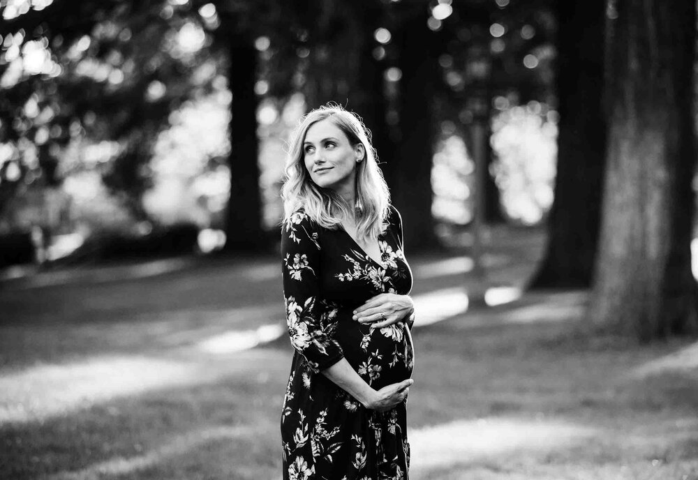 Laurelhurst-Park-Maternity-Photos-31.JPG