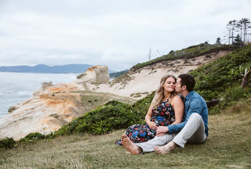 Oregon-Coast-Maternity-Session-86.JPG