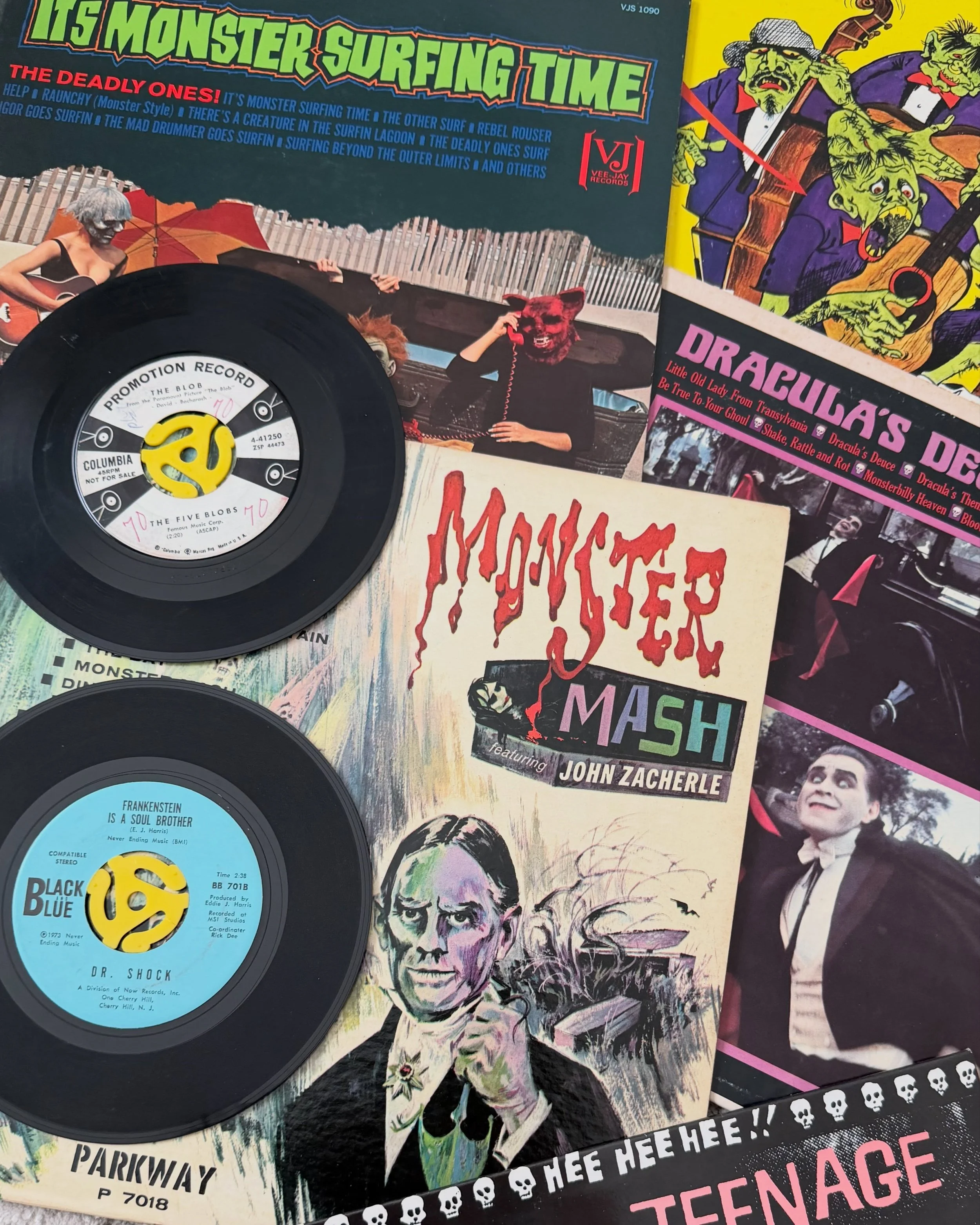 HALLOWEEN BEGINS TONIGHT 🦇 join the monstress of ceremonies DJ Cinema Hearts for Tiki Vinyl Night&rsquo;s Retro Halloween Party at @tikion18dc. All vinyl 1950s-1960s vintage Halloween music, surf rock, and more.

🎃 Tonight, October 1, 7-11pm
🪦 @ti
