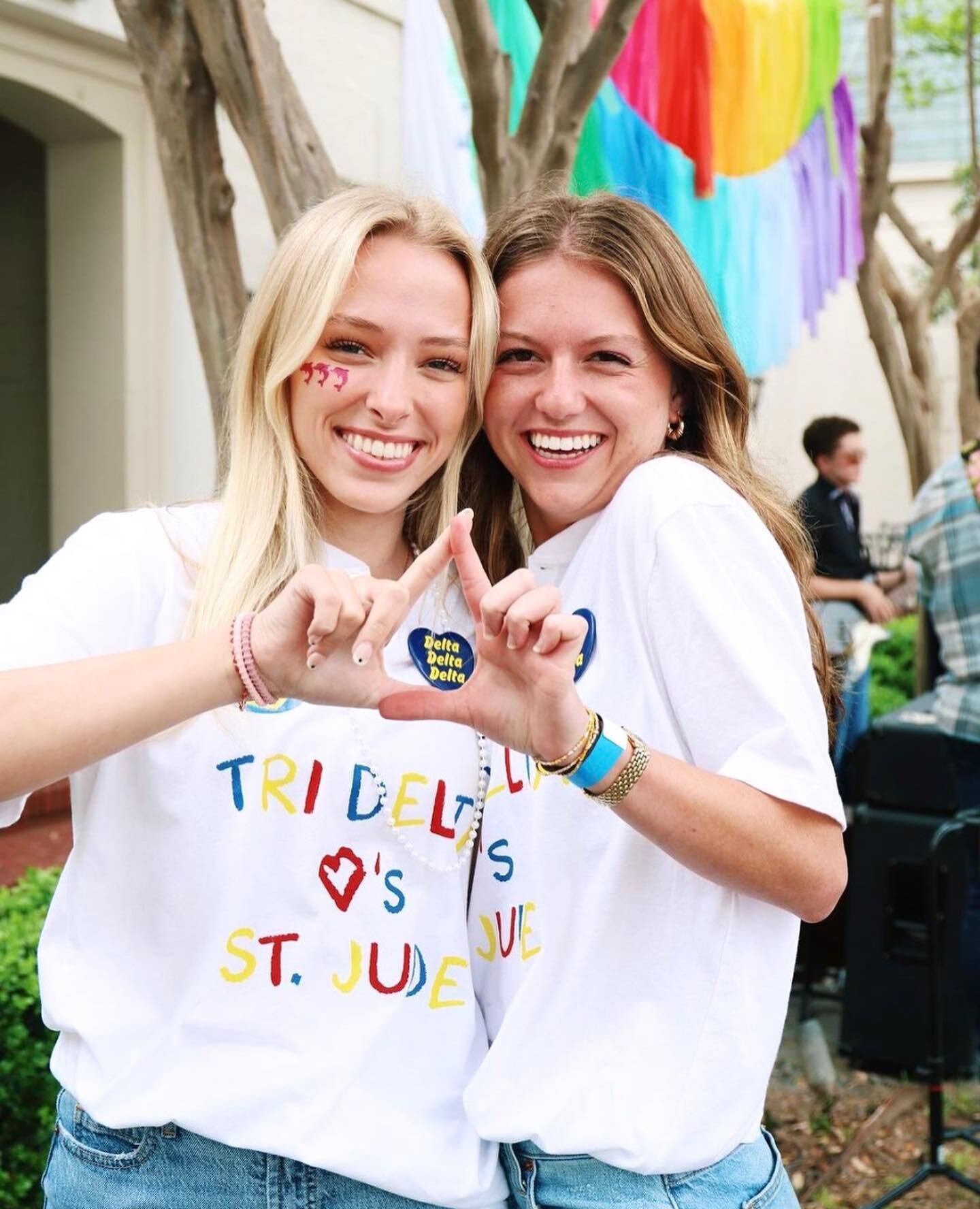 It doesn&rsquo;t get much better than this! 🌈 We had so much fun spending time with our sisters and raising money for our philanthropies at West Fest this past weekend.

Friendly reminder that our Philanthropy Contest to determine which Panhellenic 