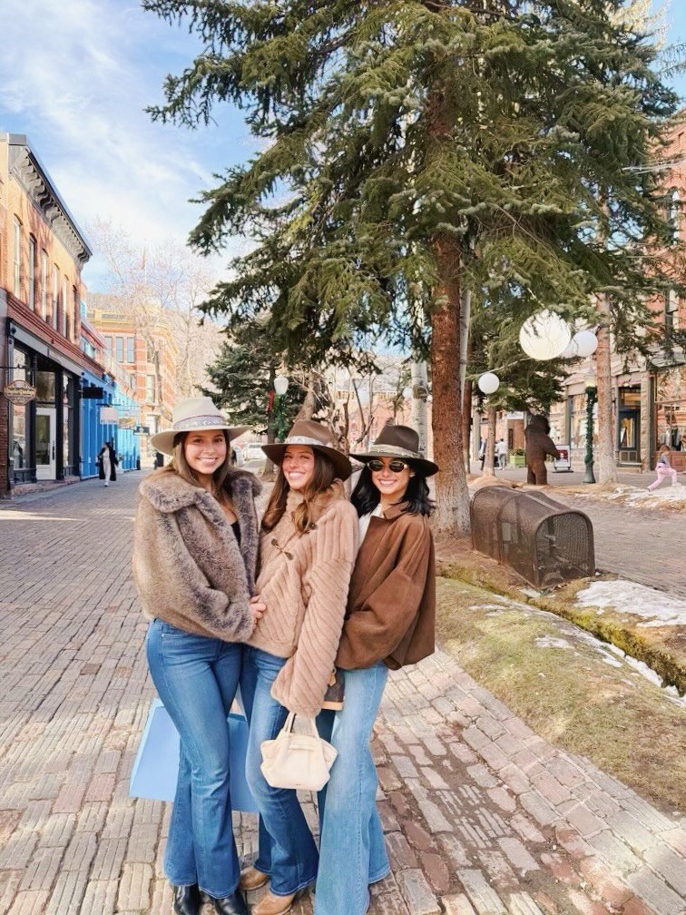 Made the most of our long weekend! ❣️🤸&zwj;♀️🌈