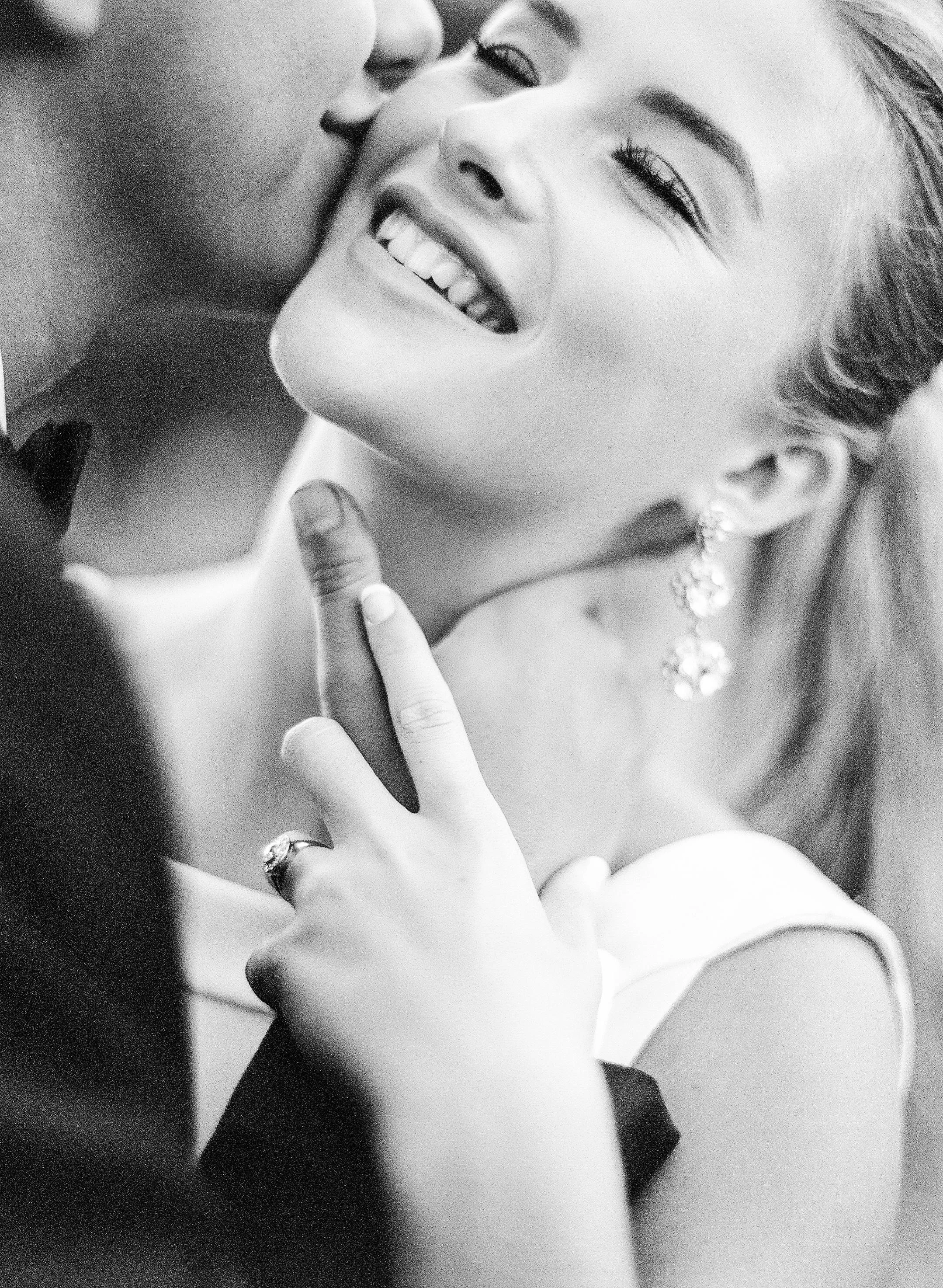 Modern Dillingham Ranch Honolulu Hawaii Wedding_0020.jpg