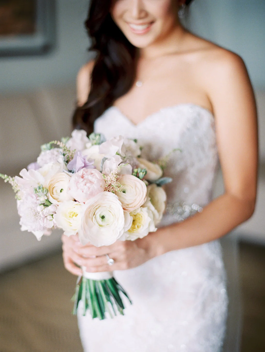 hawaii-bridal-dreamy-bouquet.jpeg