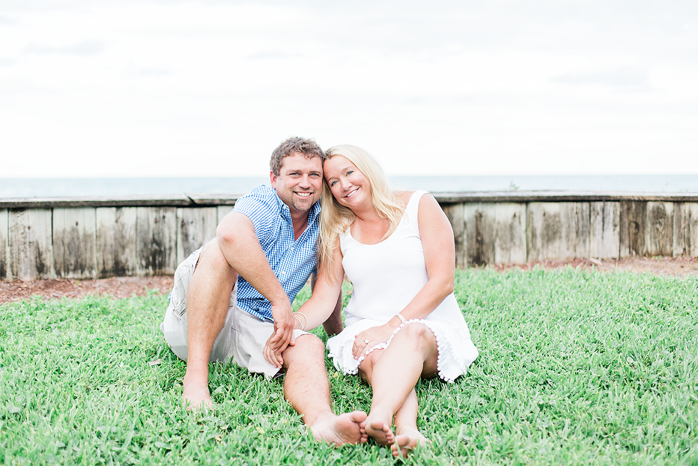 Couple photos in the beach club in Ponte Vedra beach