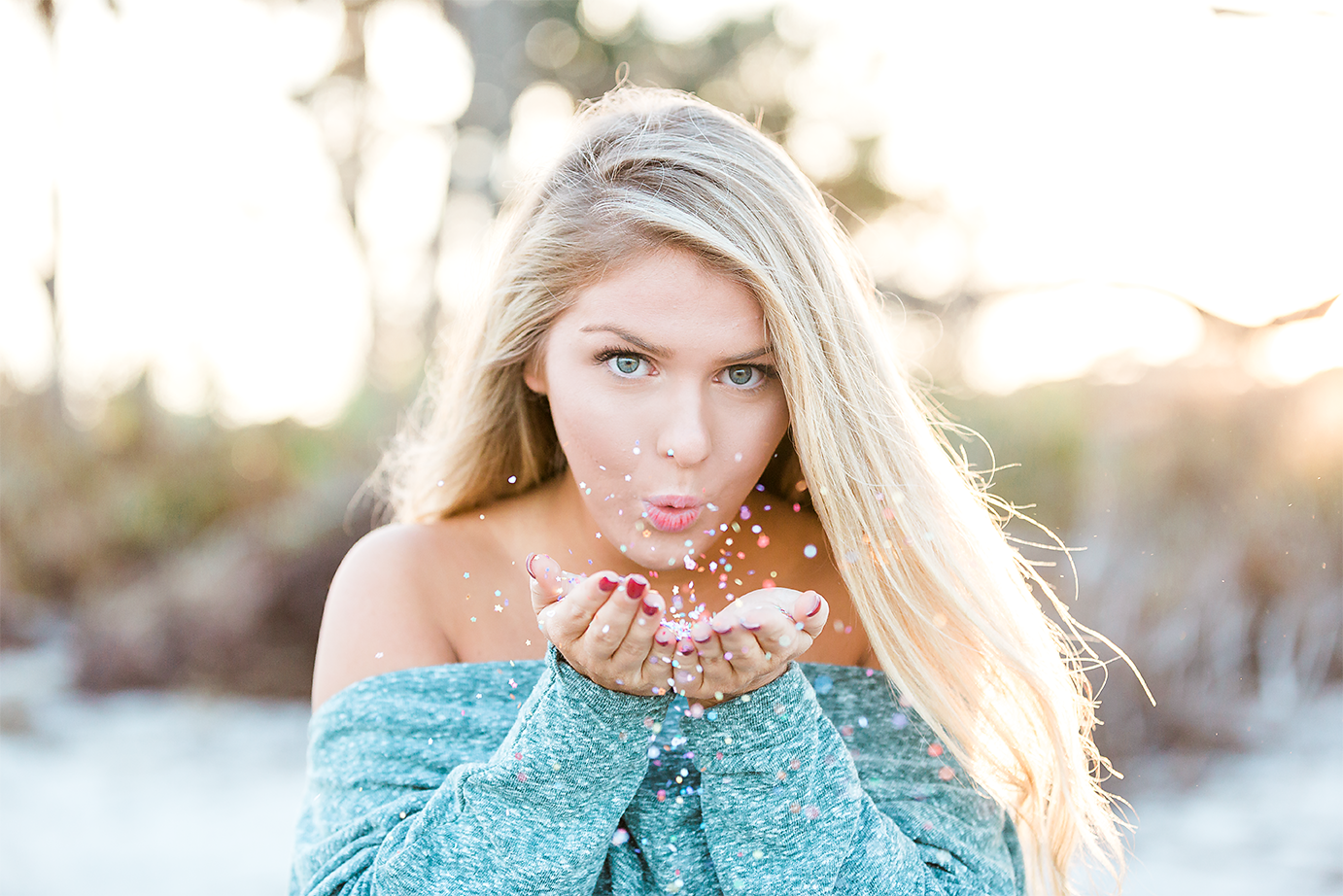 Senior pictures in Jekyll Island and Driftwood Beach