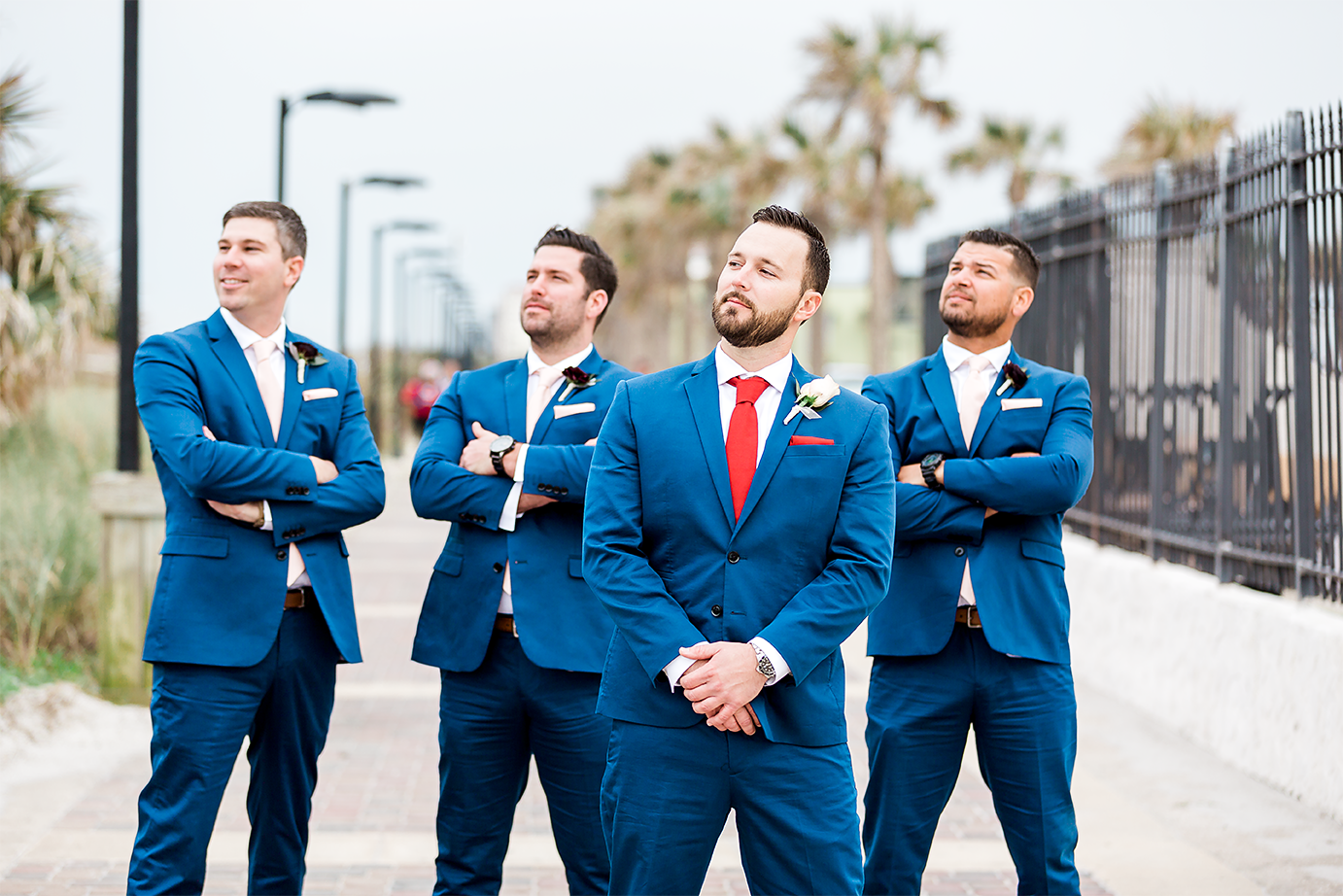 fun groom and groomsmen pictures