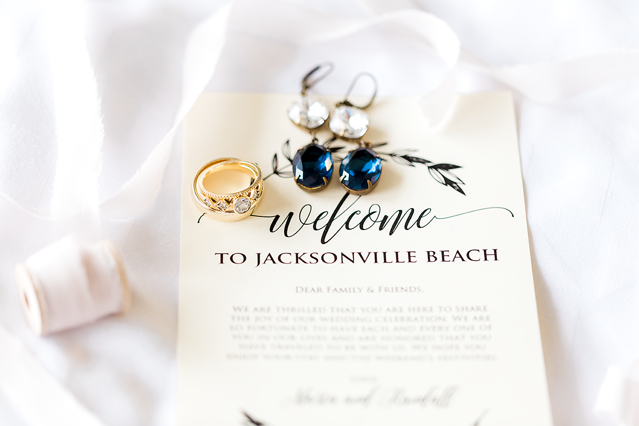 wedding rings and invitations
