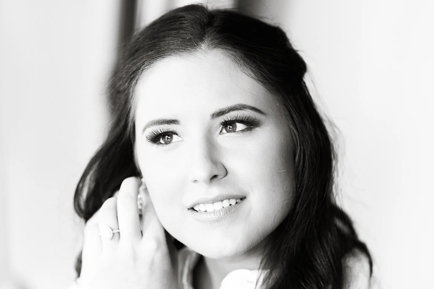 bride getting ready in Nocatee Crosswater Hall