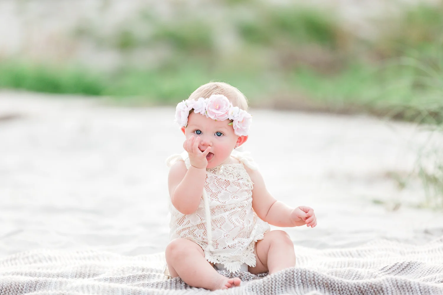 beach photoshoot celebrating 1st birthday