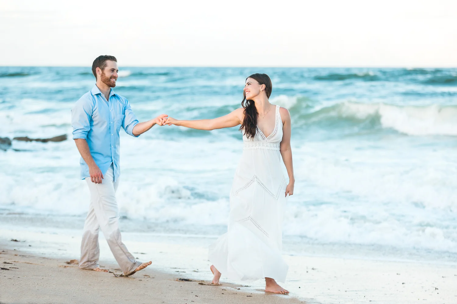 engagement picture ideas at the beach