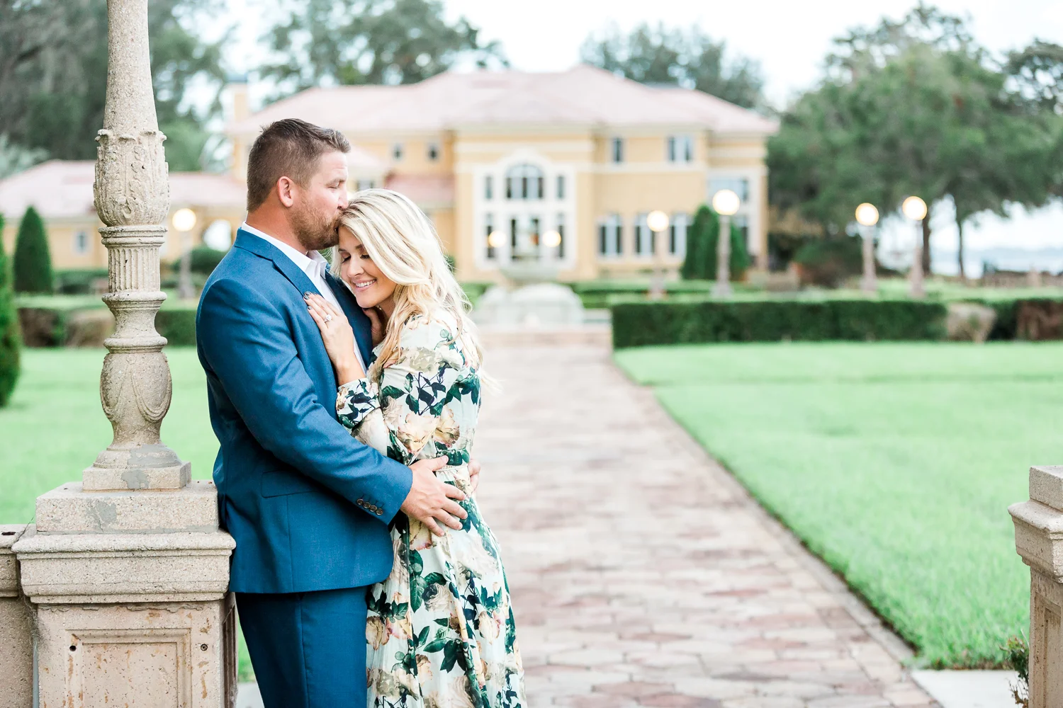 engagement session in epping forest yacht club