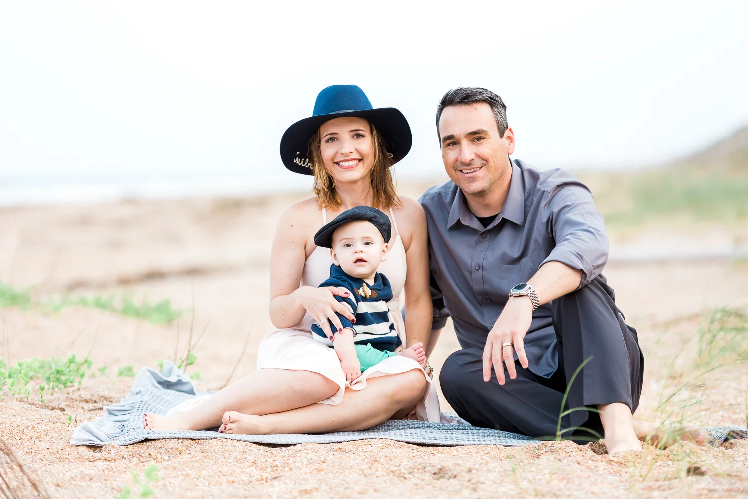 beach pictures with a baby