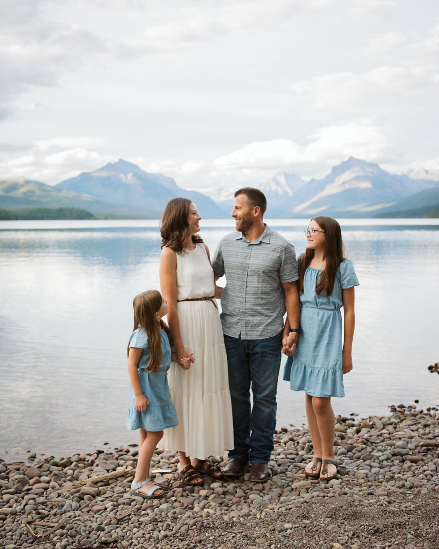 Booking update! 🚨 ‼️ 🚨 
-
My calendar for family sessions this summer is officially open! 🎉 🙌🏻 🎉 
-
Are you planning a trip out to Glacier this summer with your family? It&rsquo;s a great time to get update photos?
-
Are you local to Flathead V