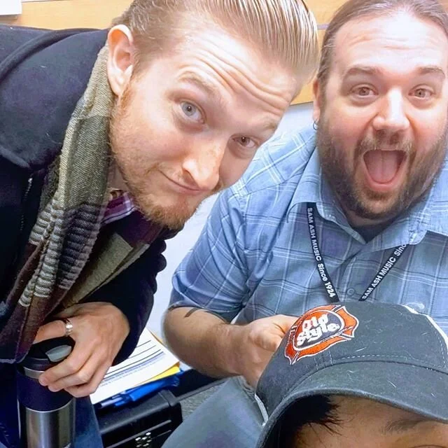 Great collab meeting . Big thanx for helping us make it happen!! ELE FEST 2020 AUG 22ND!!!
@samashmusic_indianapolis @sir_jamie_ @indycompromised. @elevatedfest @ashrockkids