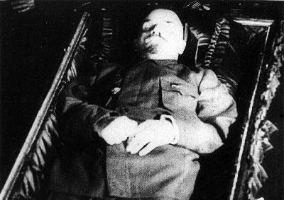 Still from Kino-Pravda no.21 , Image courtesy of UCLA Film and Television Archive.