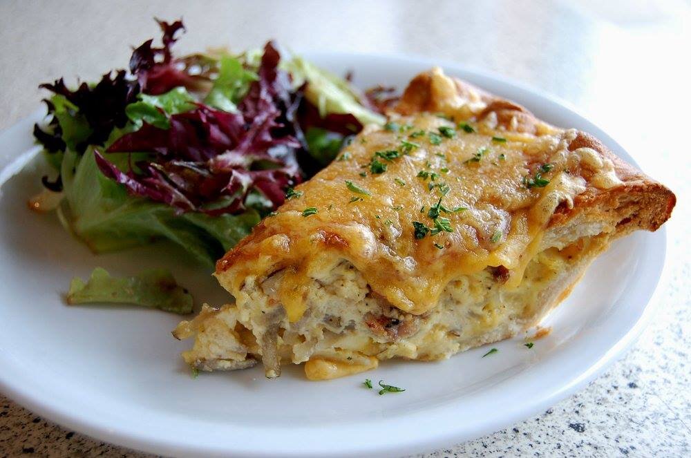 Breakfast Quiche 2.jpg