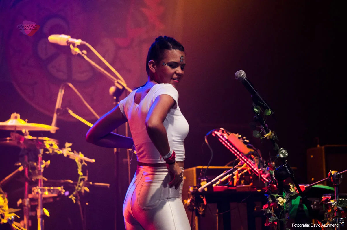 Bomba Estereo Galería 2.jpg